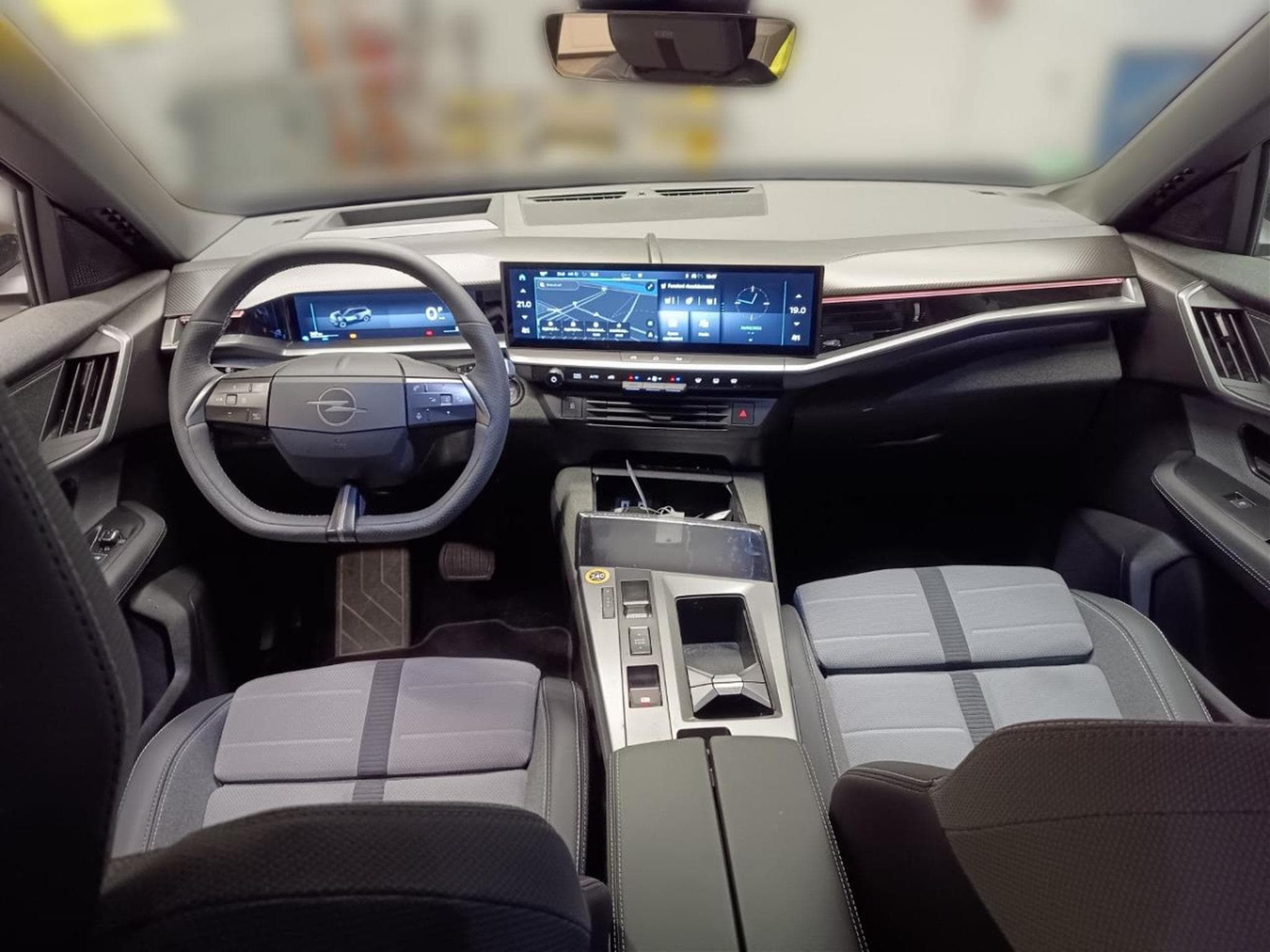 Opel Grandland GS-Line (2025) - Photo 8