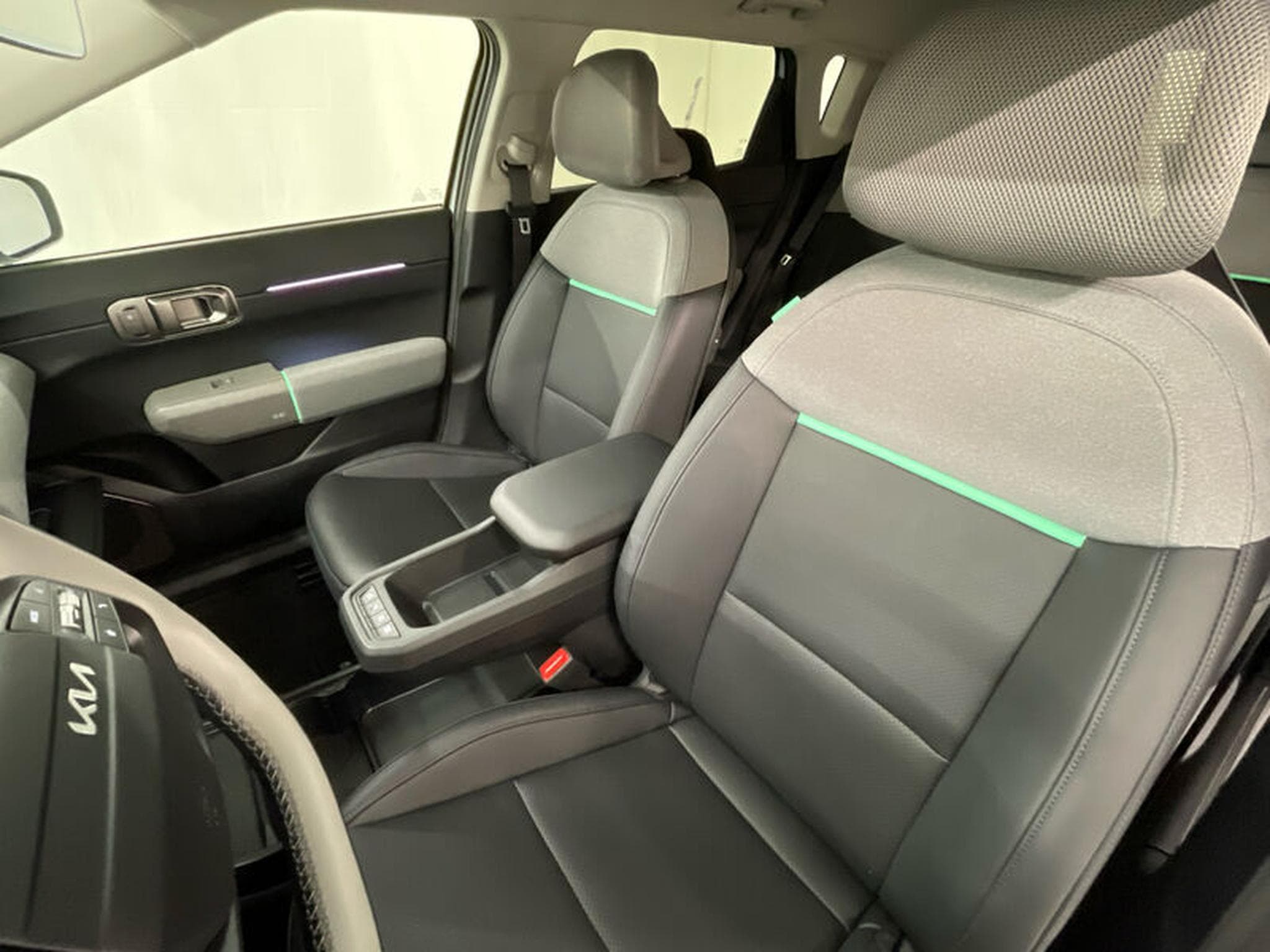 Kia EV4 Earth (2026) - Photo 20
