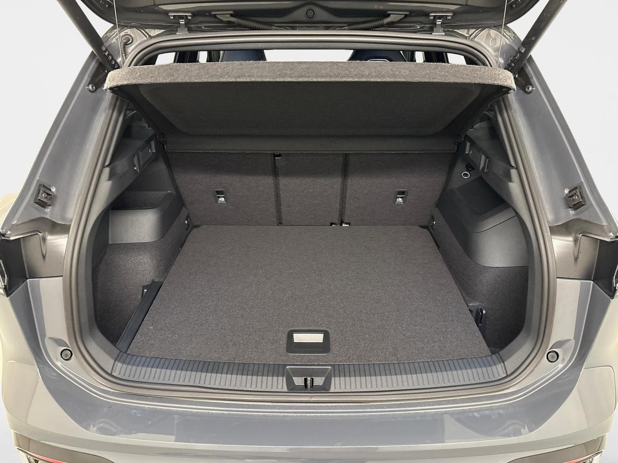 VW Tiguan R-Line (2026) - Photo 10