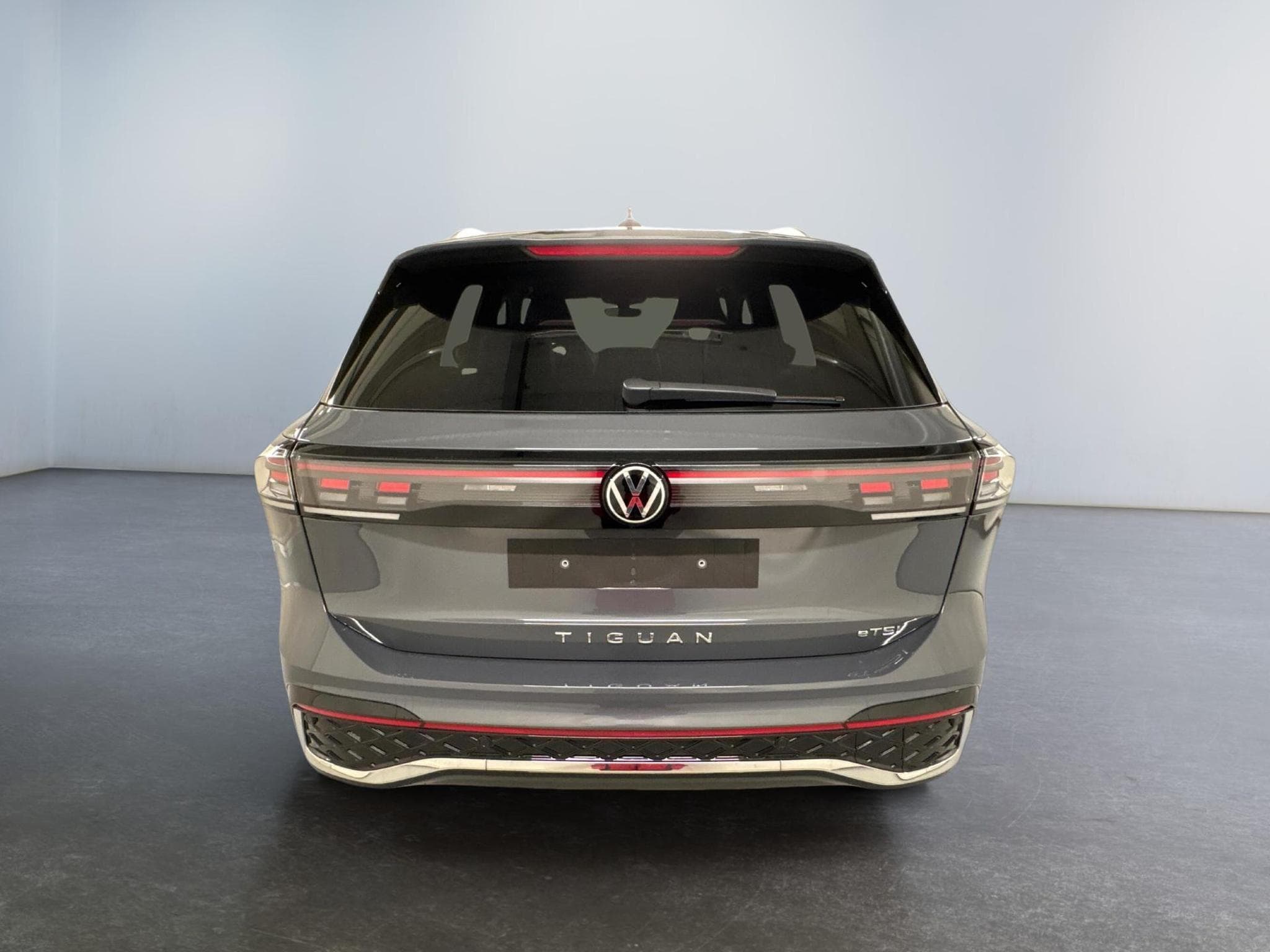 VW Tiguan R-Line (2026) - Photo 6