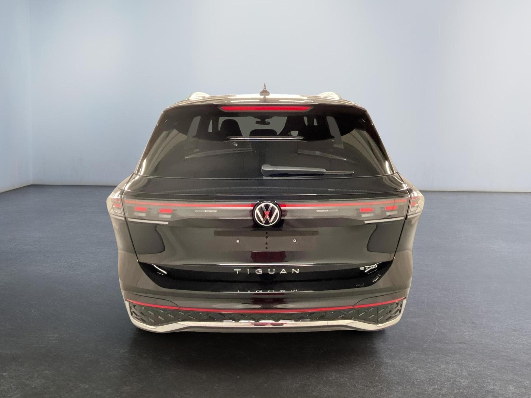 VW Tiguan R-Line (2026) - Photo 6