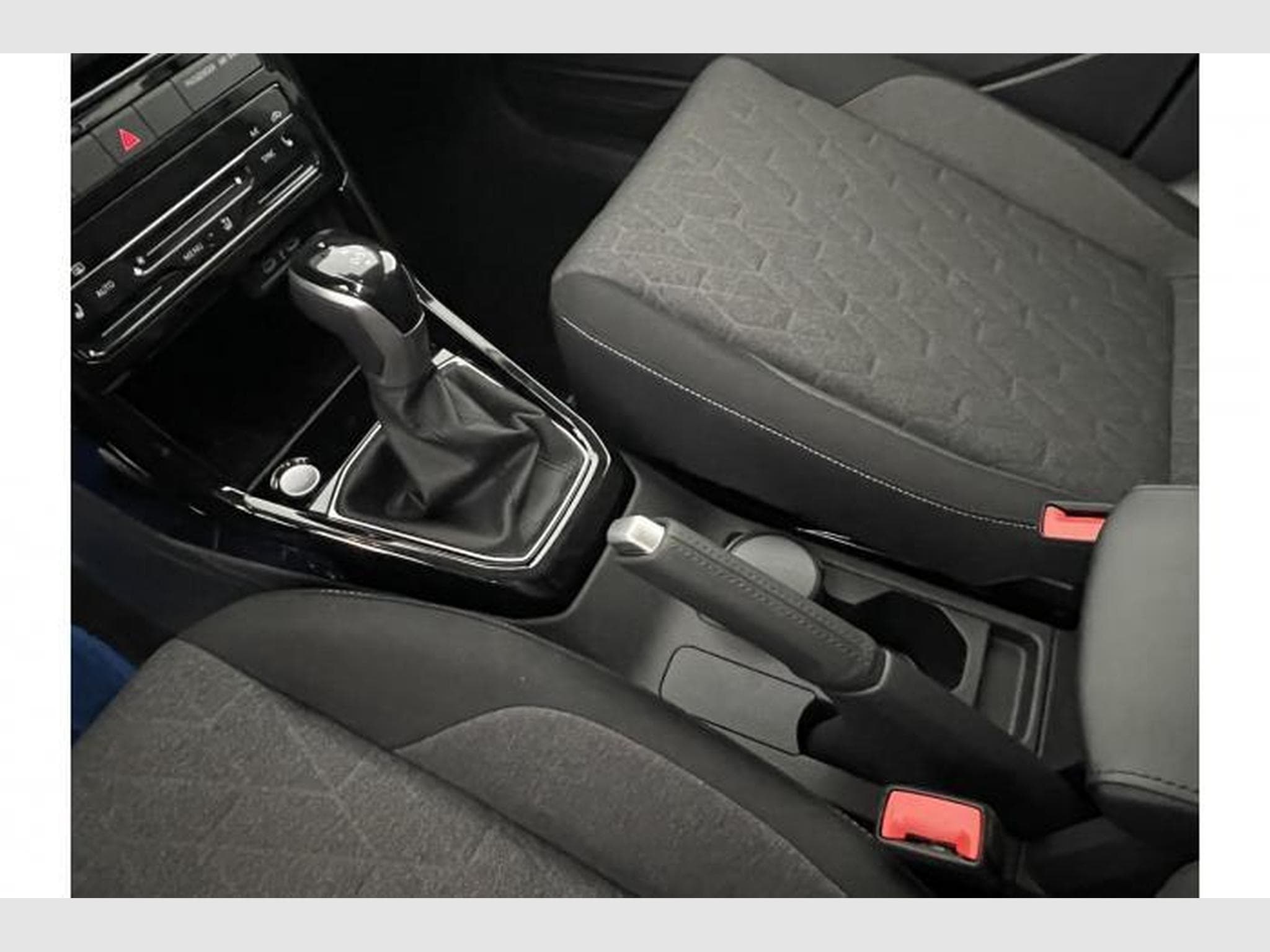 VW T-Cross LIFE (2026) - Photo 17