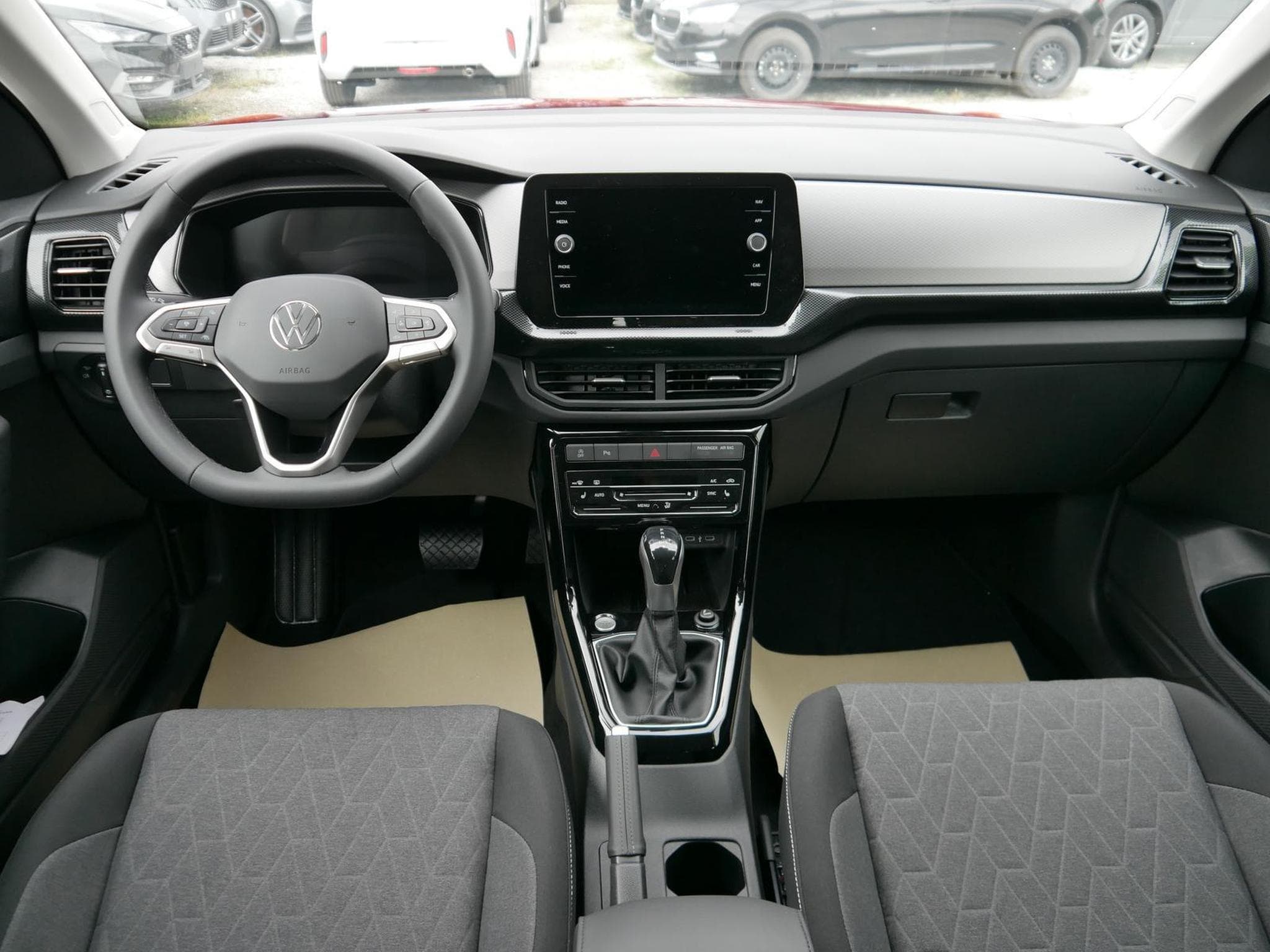 VW T-Cross LIFE (2026) - Photo 10
