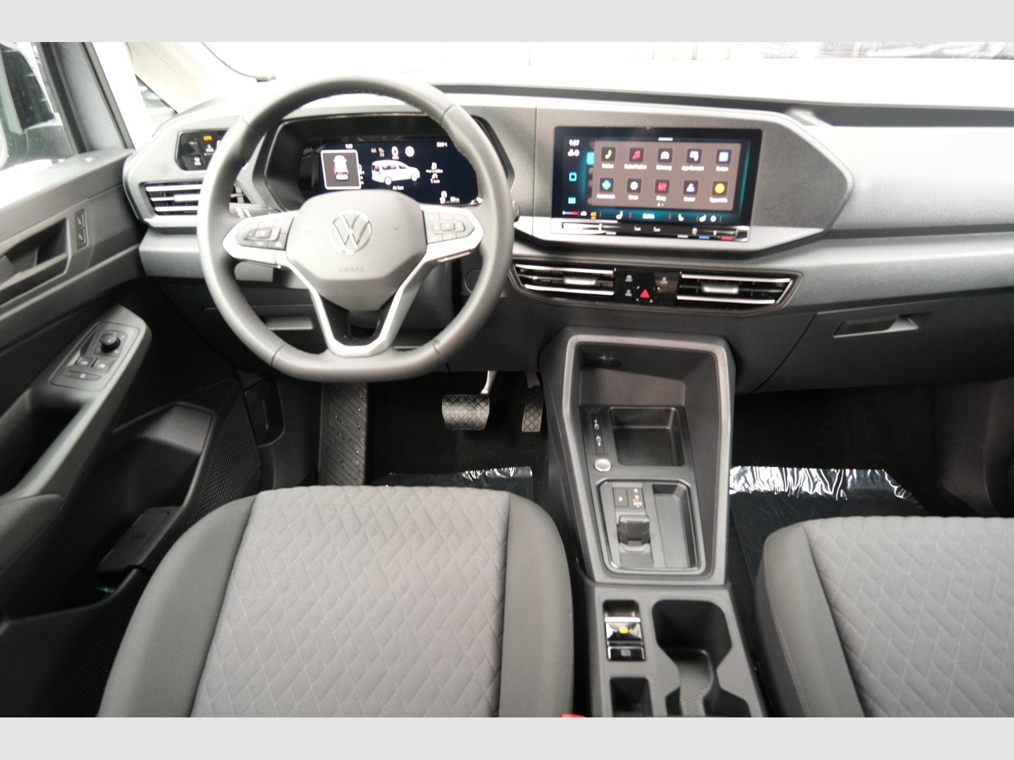 VW Caddy 1.5 TSI DSG (2026) - Photo 10