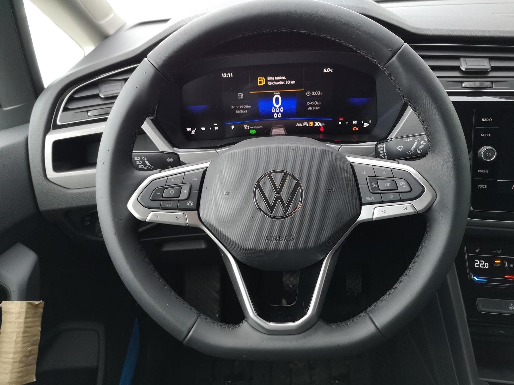 VW Touran Comfortline BMT/Start-Stopp (2026) - Photo 4