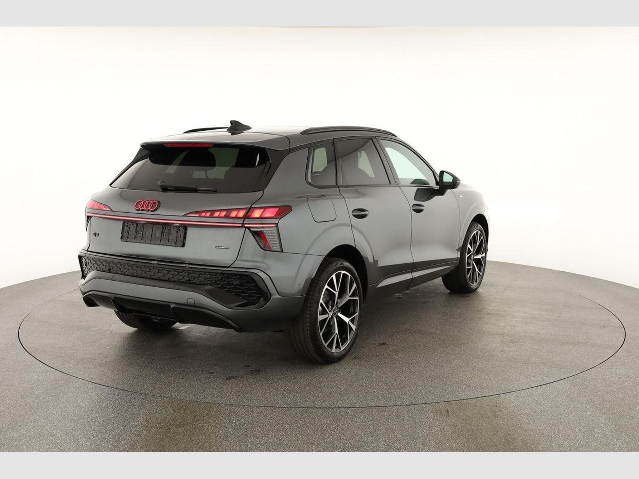 Audi Q3 TFSI quattro 150 kW (2026) - Photo 22