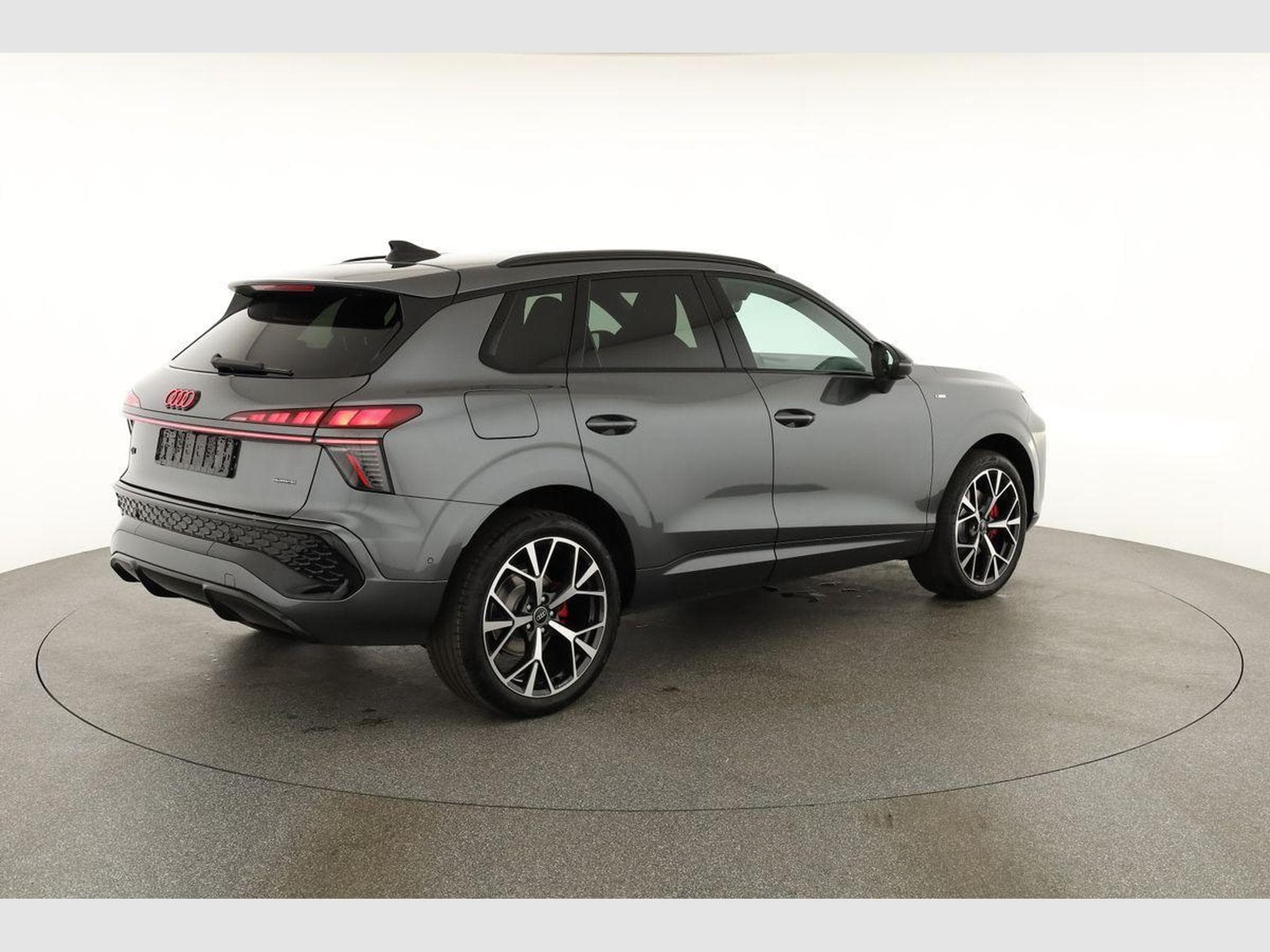 Audi Q3 TFSI quattro 150 kW (2026) - Photo 23
