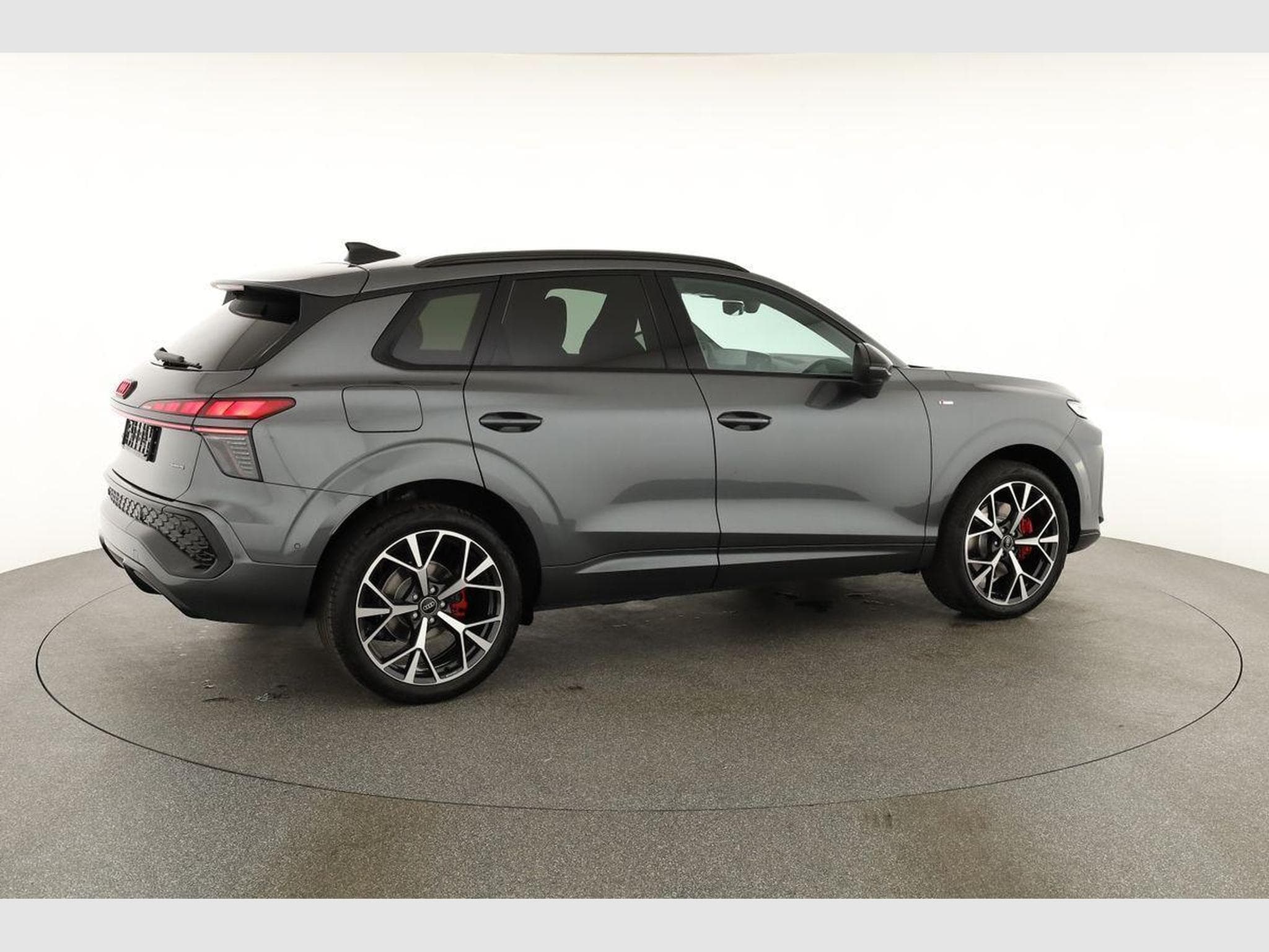 Audi Q3 TFSI quattro 150 kW (2026) - Photo 24