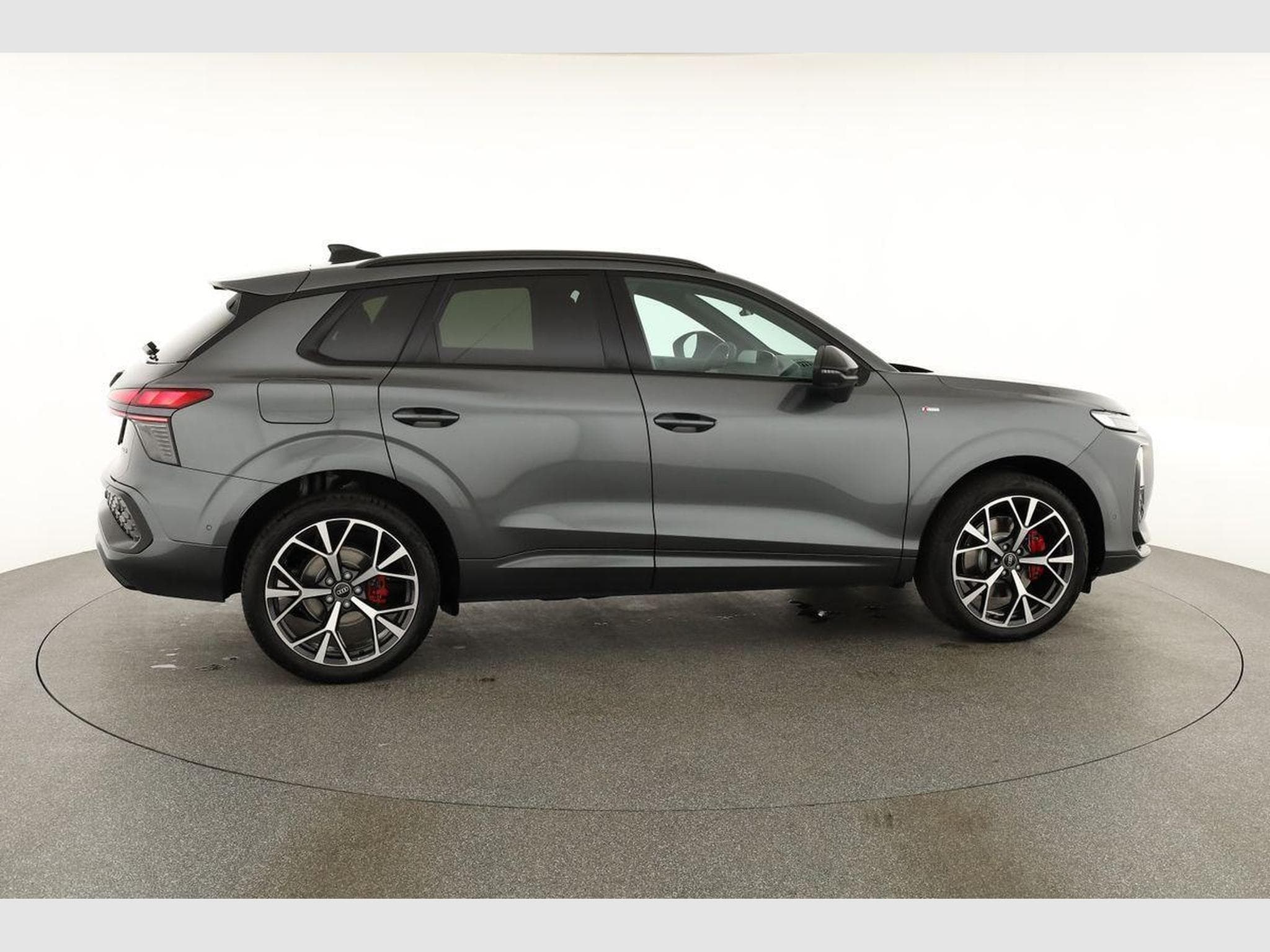 Audi Q3 TFSI quattro 150 kW (2026) - Photo 25
