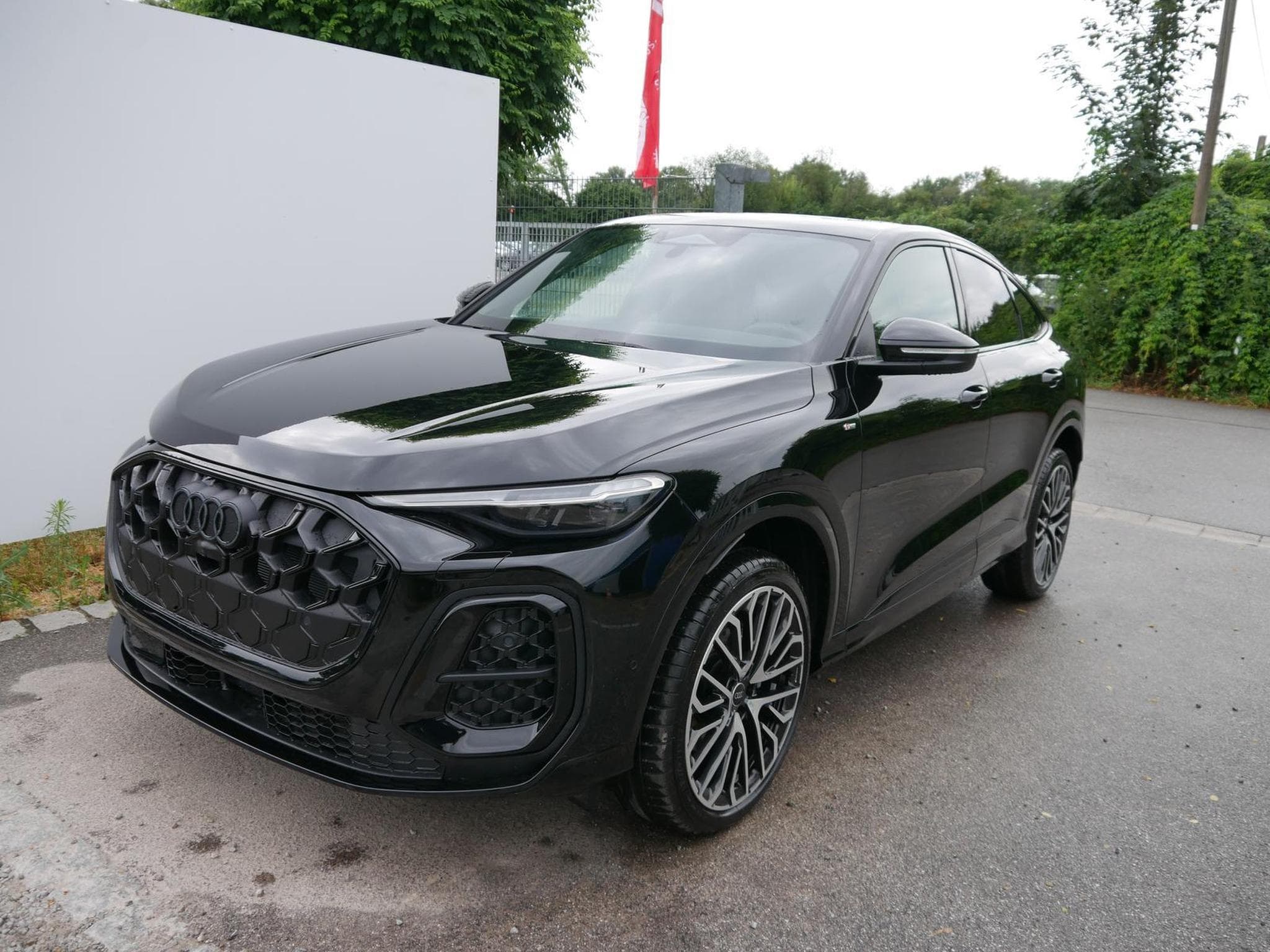 Audi Q5 Sportback S-LINE (2026) - Photo 1