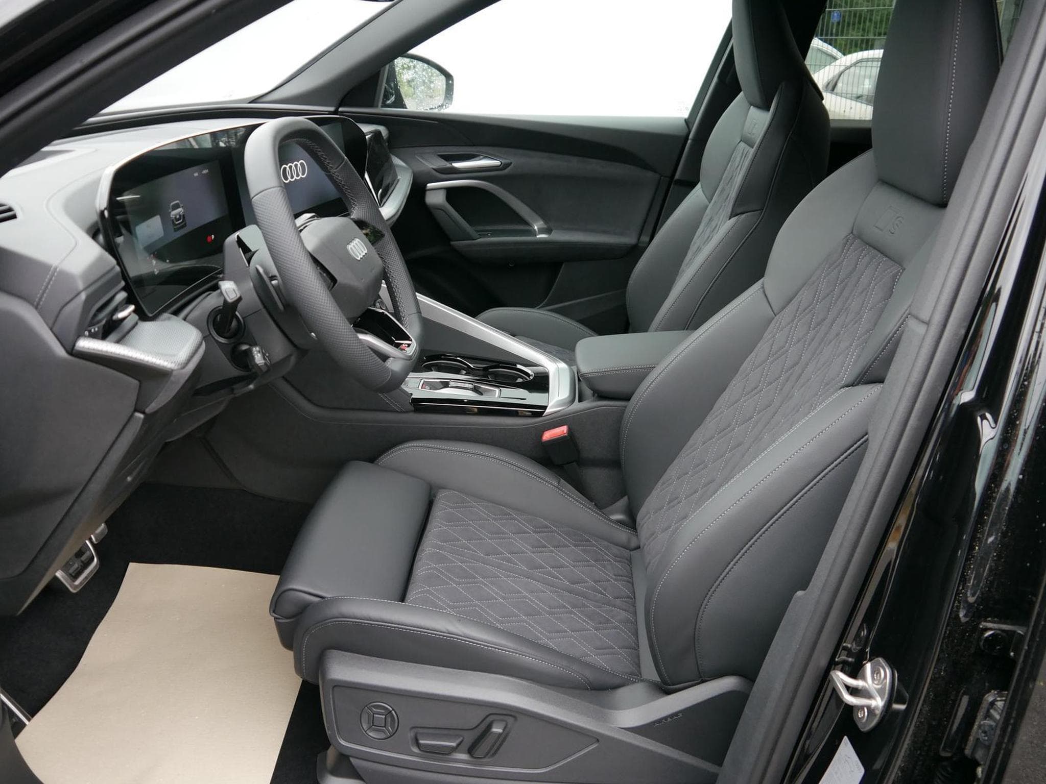 Audi Q5 Sportback S-LINE (2026) - Photo 10