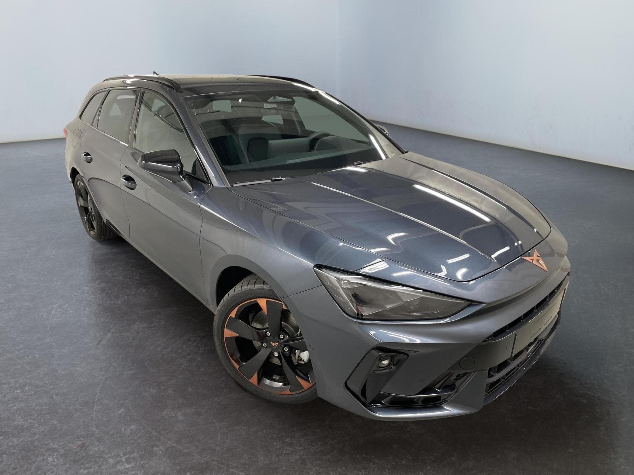Cupra Leon Sportstourer (2026) - Photo 1