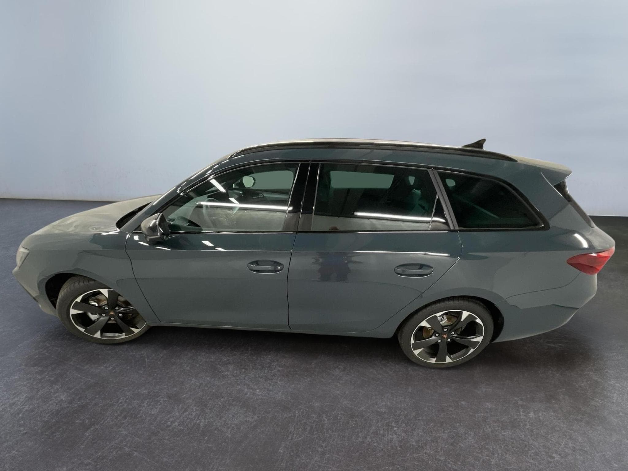 Cupra Leon Sportstourer (2026) - Photo 4