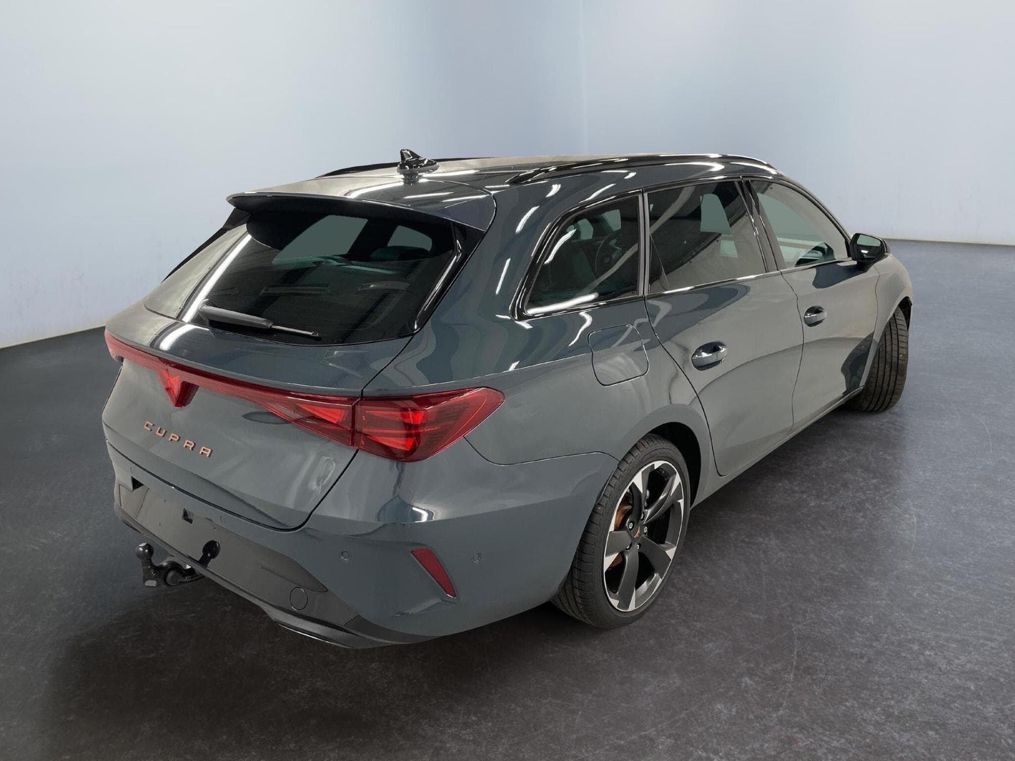 Cupra Leon Sportstourer (2026) - Photo 7
