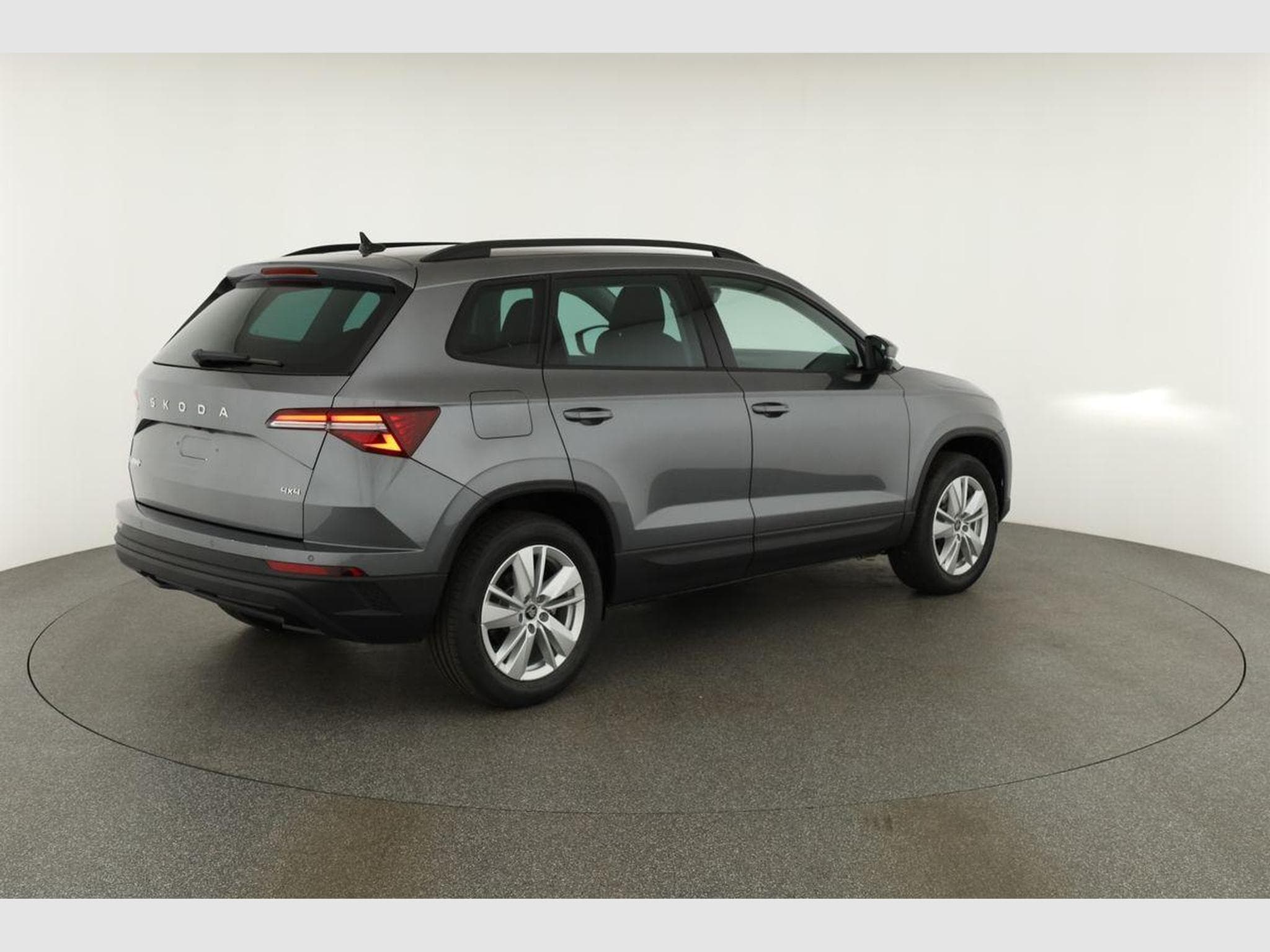 Skoda Karoq Selection 4x4 (2026) - Photo 19