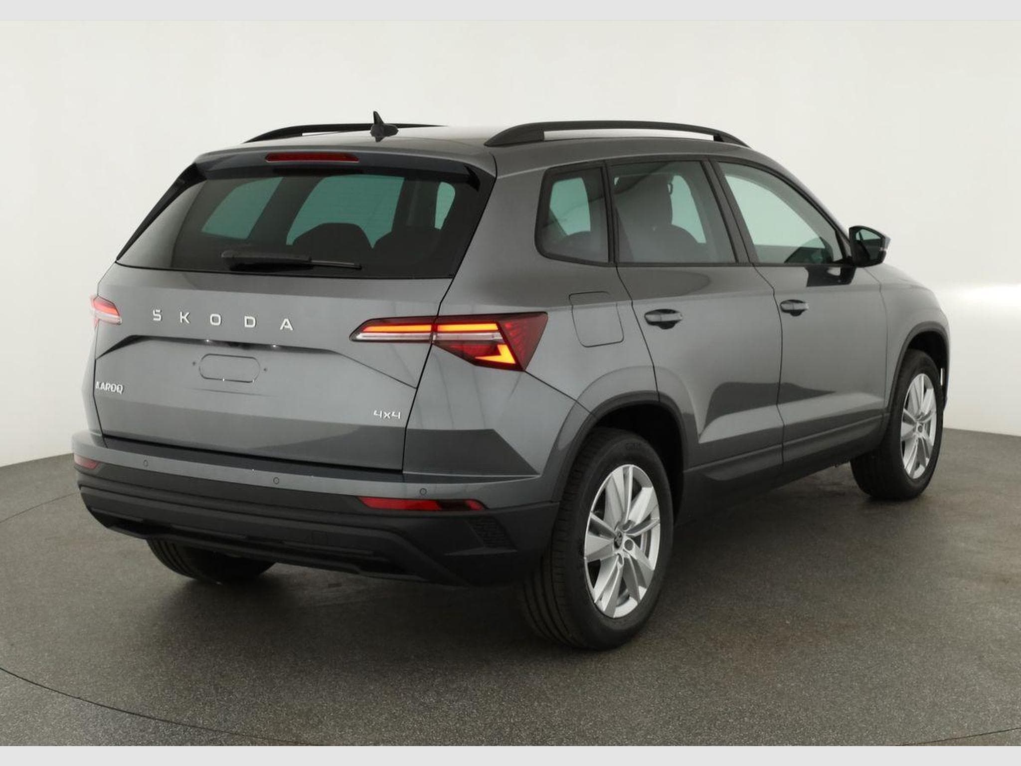 Skoda Karoq Selection 4x4 (2026) - Photo 2