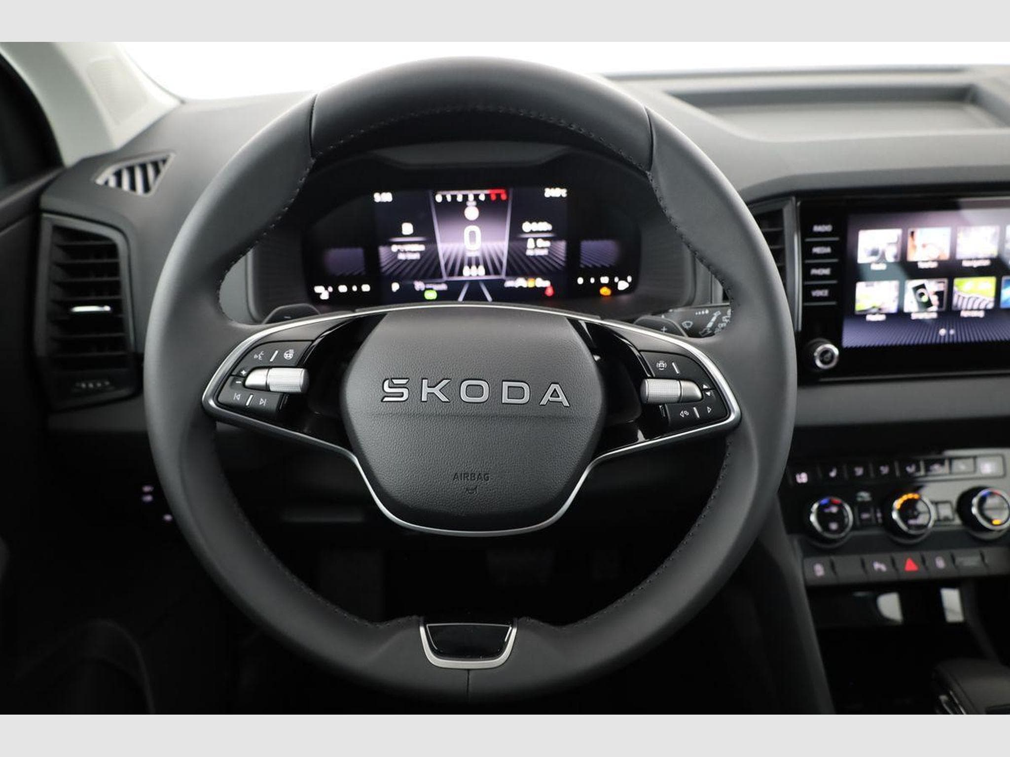 Skoda Karoq Selection 4x4 (2026) - Photo 5