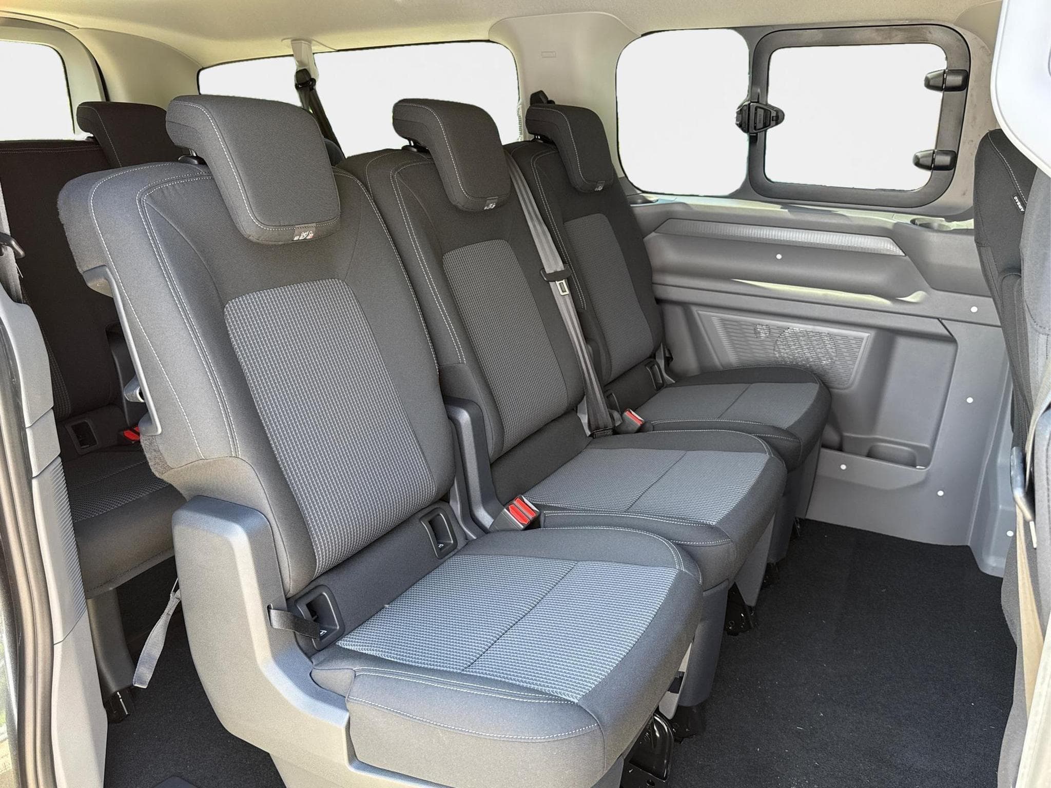 VW T7 Basis (2026) - Foto 17
