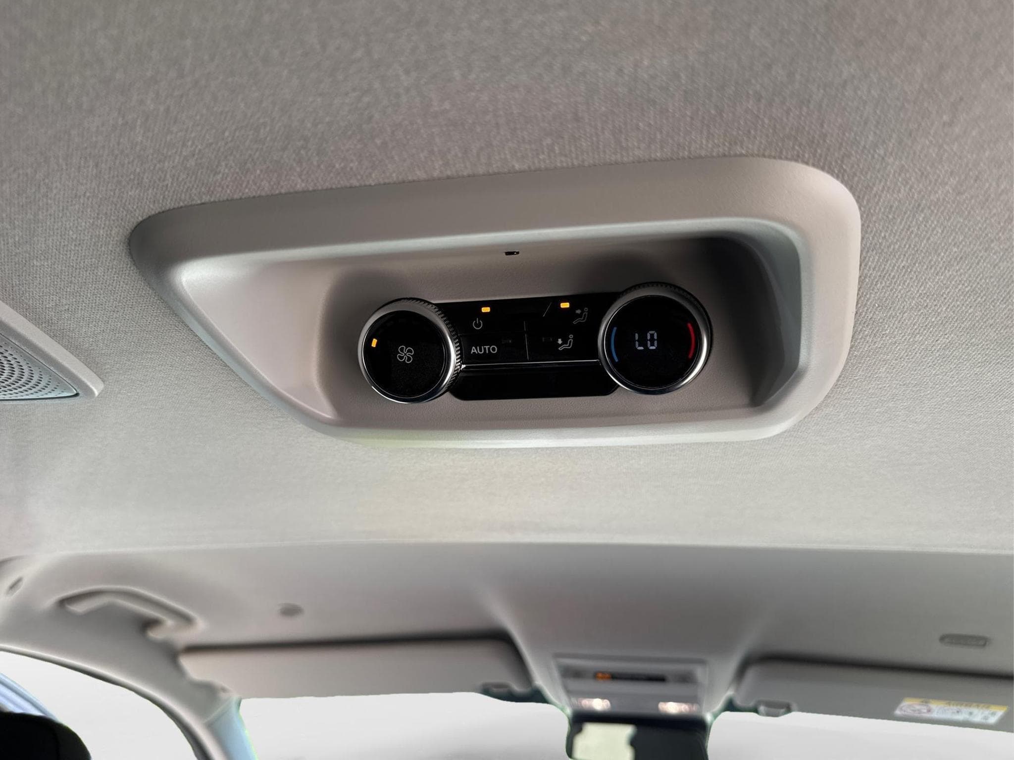 VW T7 Basis (2026) - Foto 19