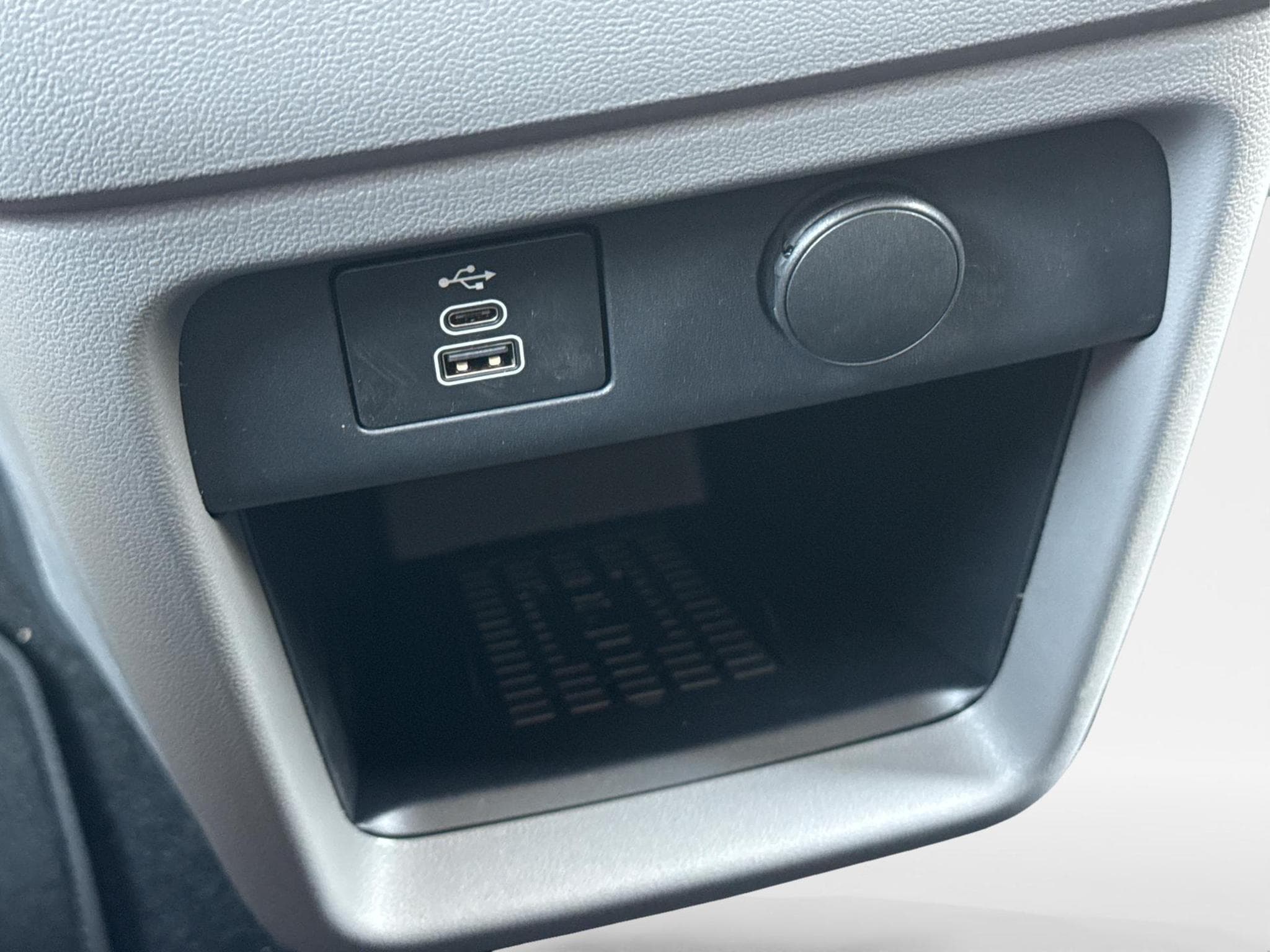 VW T7 Basis (2026) - Foto 20
