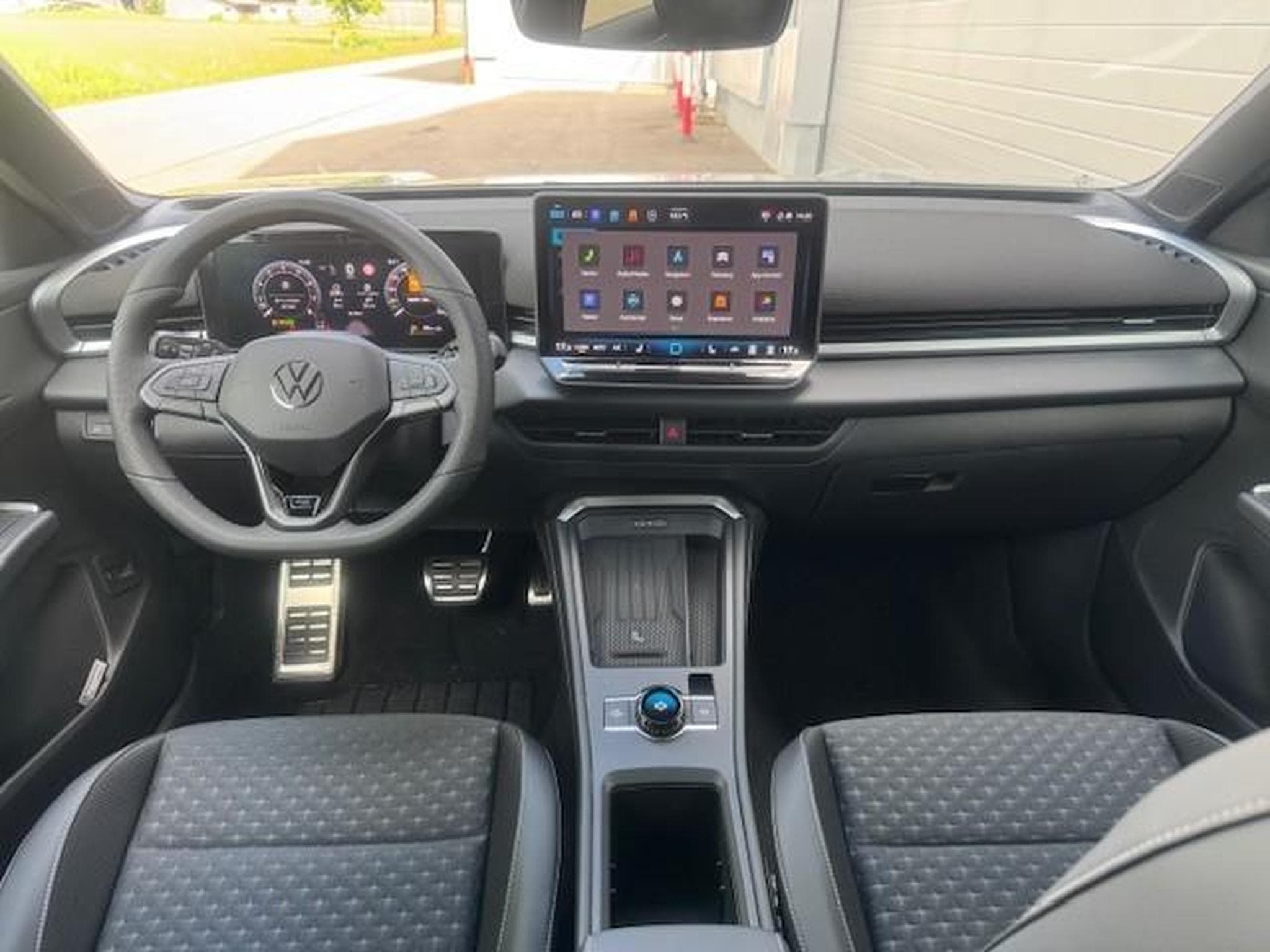 VW T-Roc 1.5 eTSI 110 kW R-Line (2026) - Foto 5