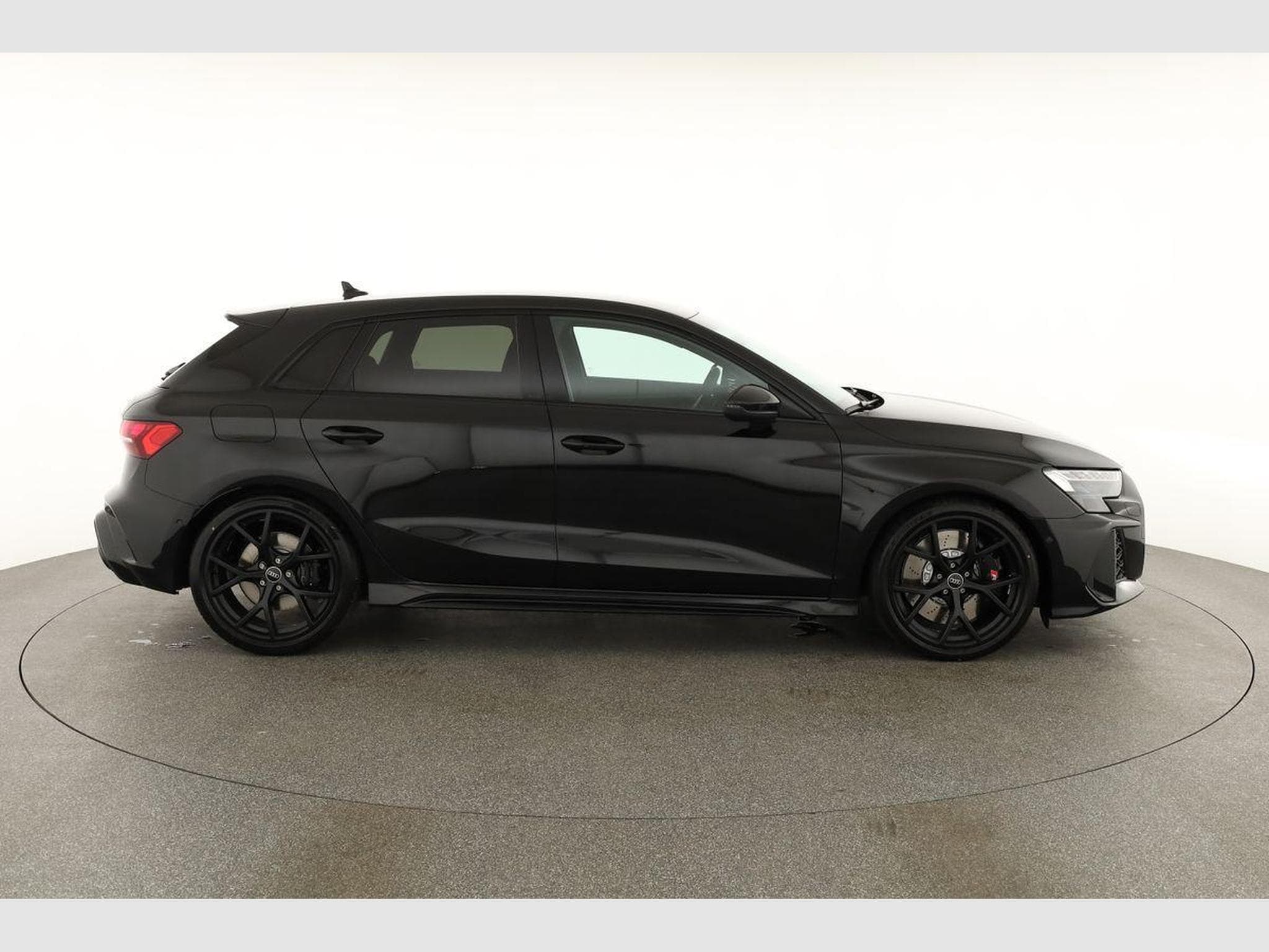 Audi RS3 Sportback 2.5 294 kW TFSI quattro (2026) - Foto 22
