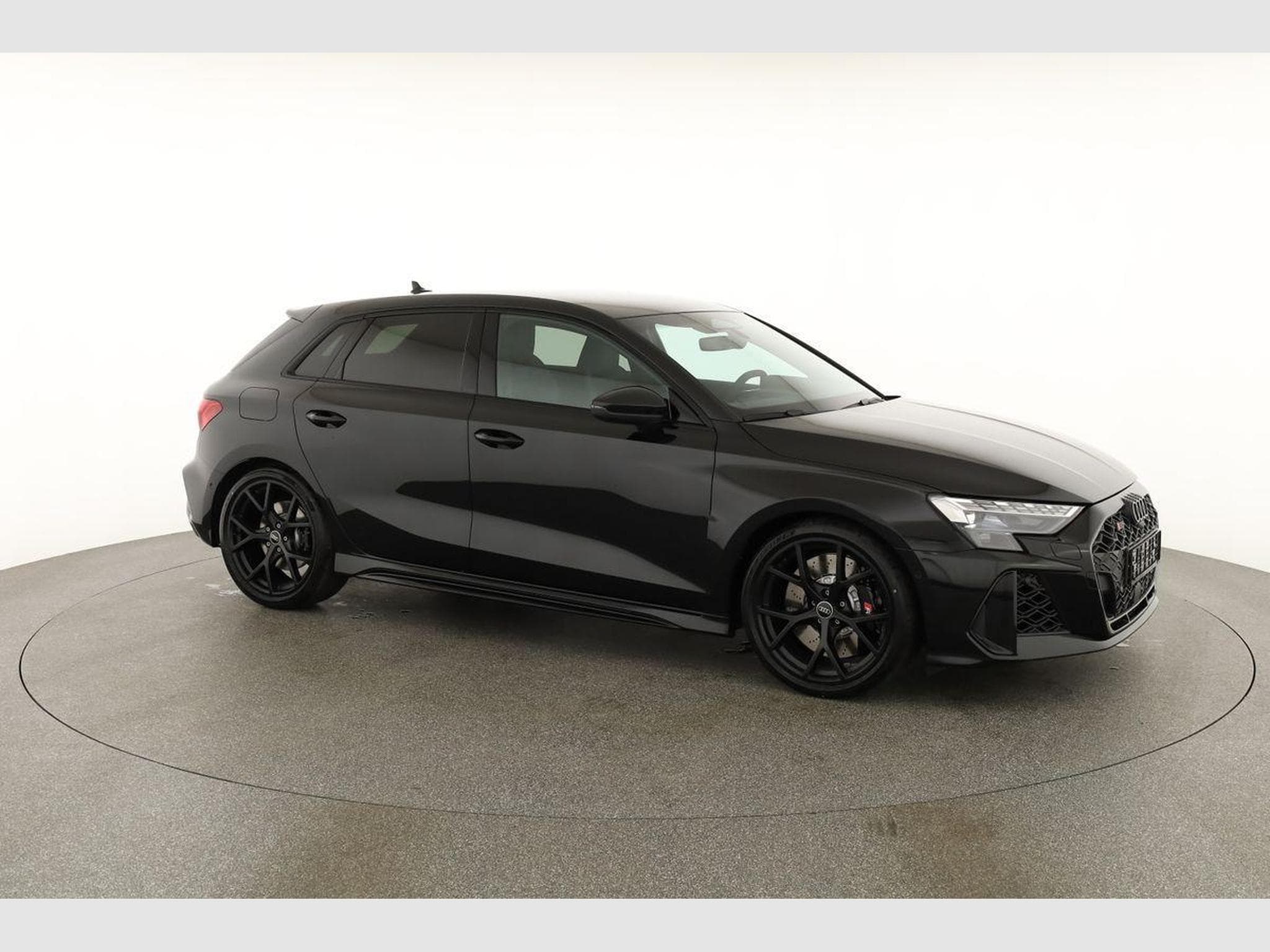 Audi RS3 Sportback 2.5 294 kW TFSI quattro (2026) - Foto 24