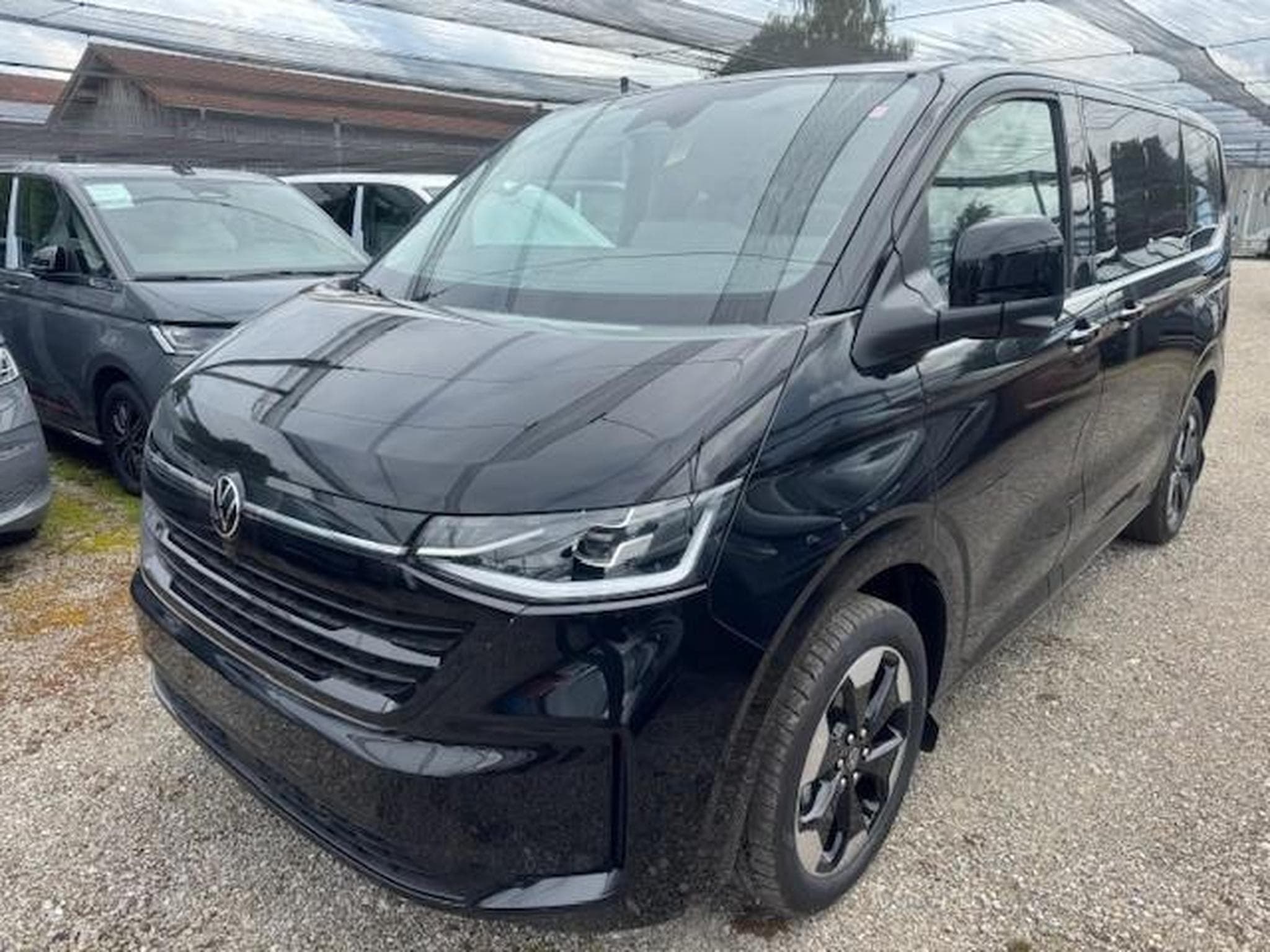 VW e-Caravelle BEV 160 kW Style RWD KR (2026) - Photo 1