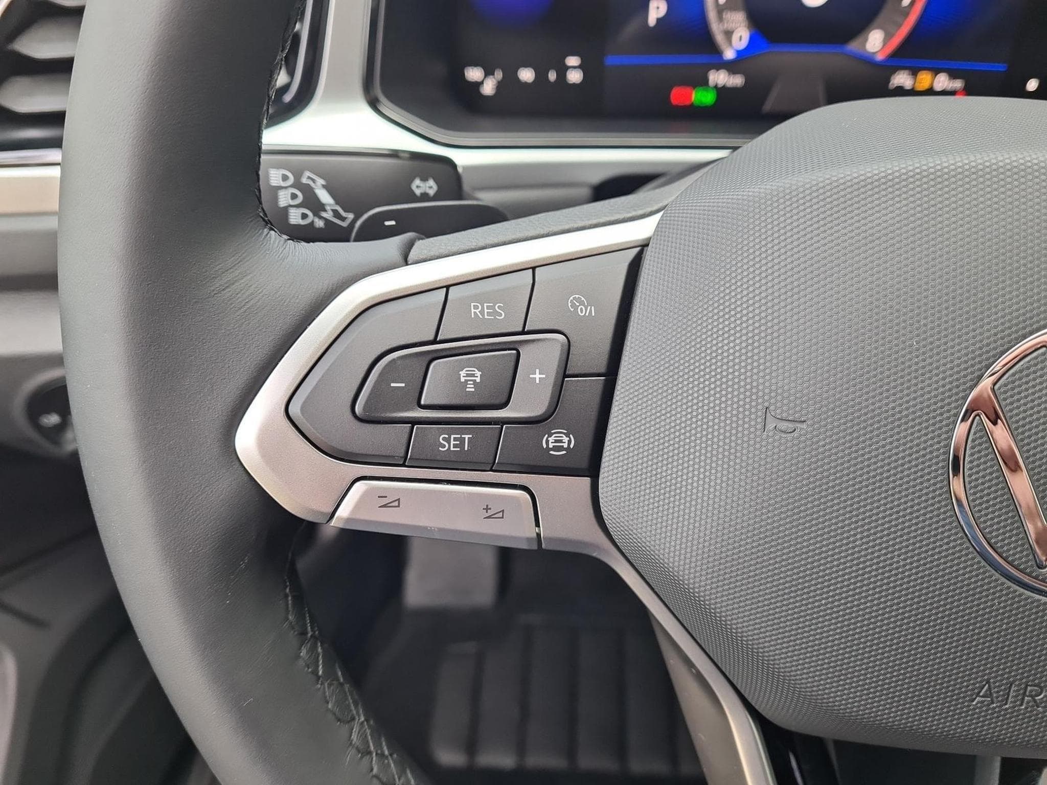 VW T-Roc Life (2025) - Photo 14