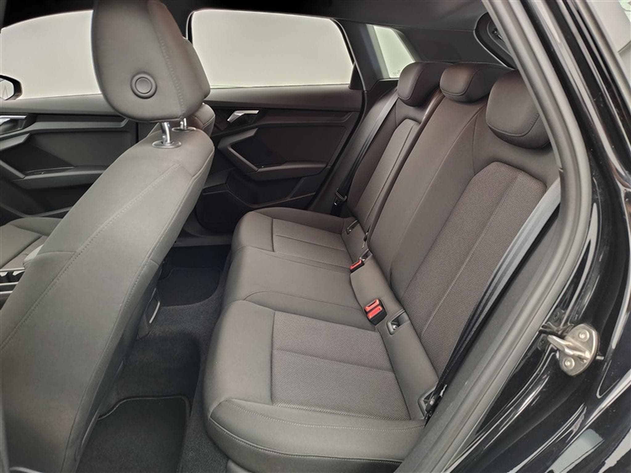 Audi A3 Sportback 35 TDi S-Tronic Navi / Led / PDC av+ar (2021) - Photo 13