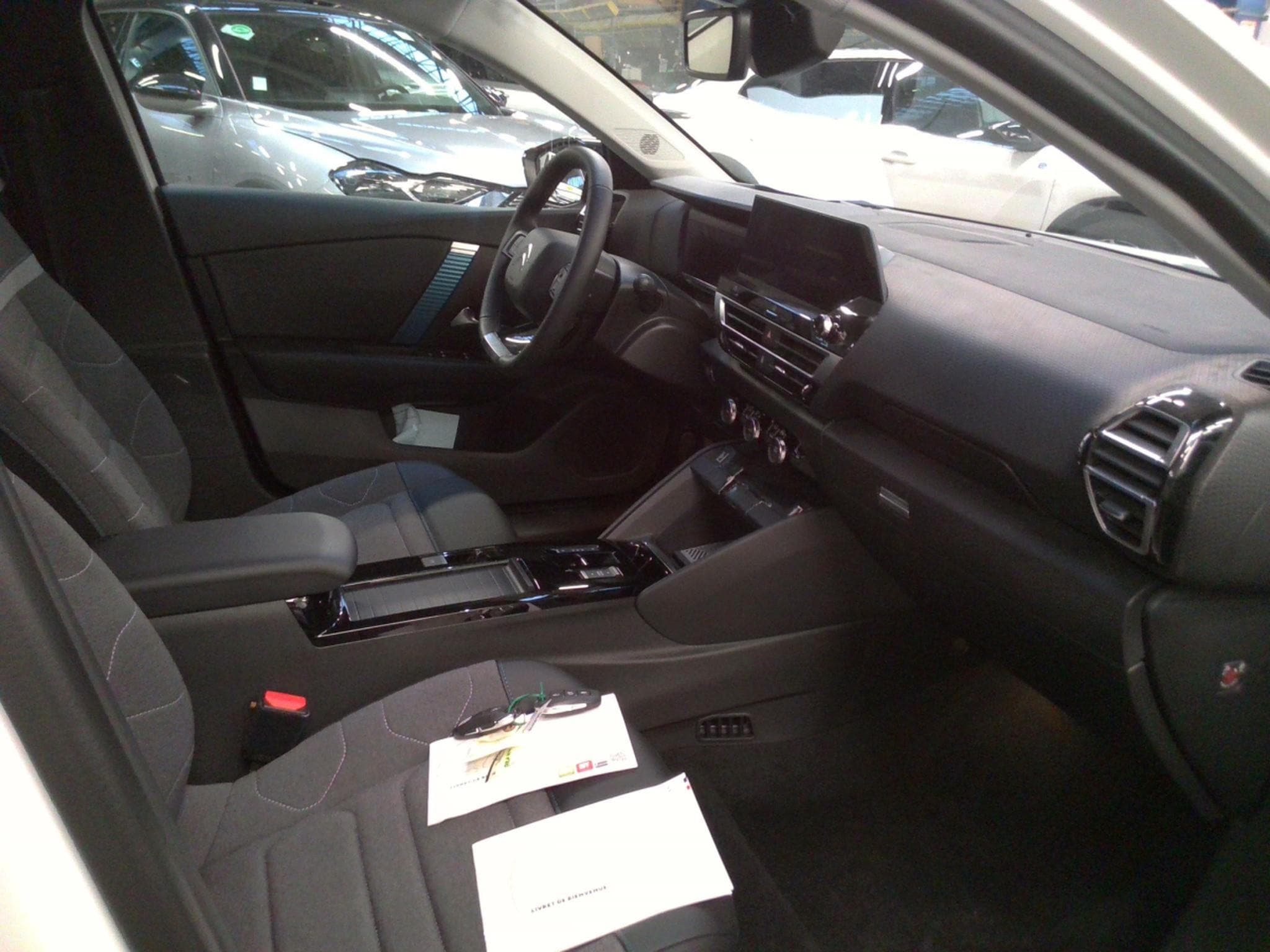Citroen C4 X Shine (2022) - Photo 3