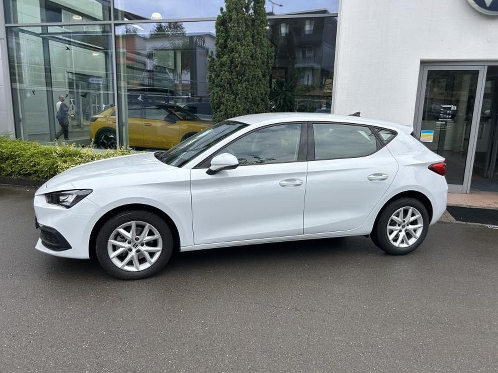 Seat Leon Style (2025) - Foto 4
