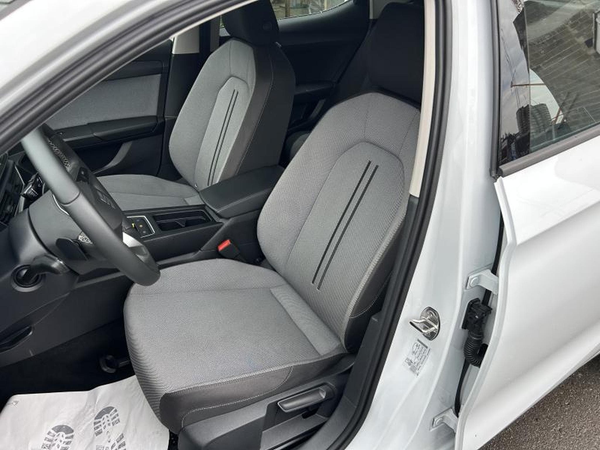 Seat Leon Style (2025) - Foto 9