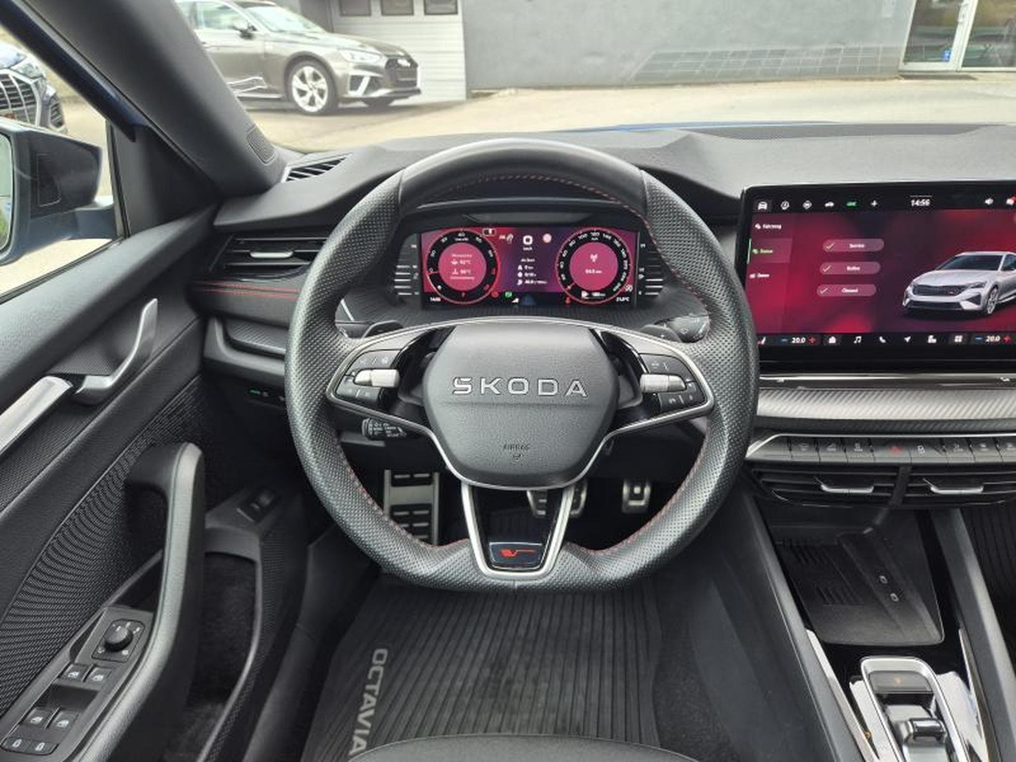 Skoda Octavia Combi RS 2.0 TSI DSG7 (2025) - Photo 7