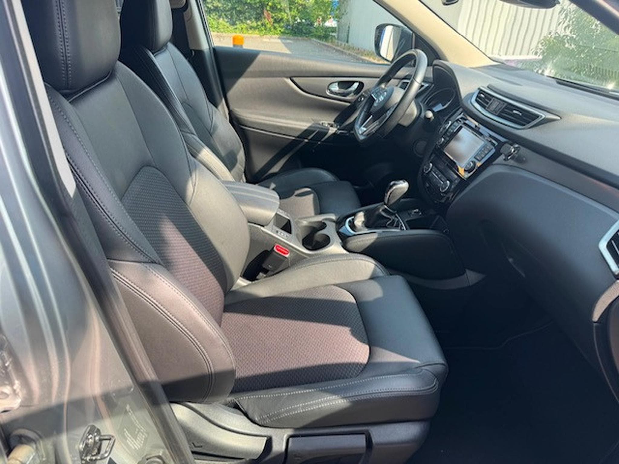 Nissan Qashqai NISSAN QASHQAI TEKNA 360 KAMERA NAVI XENON AUTOMATIK (2018) - Foto 11