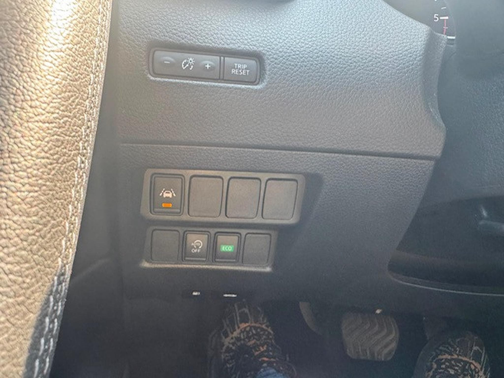 Nissan Qashqai NISSAN QASHQAI TEKNA 360 KAMERA NAVI XENON AUTOMATIK (2018) - Foto 18