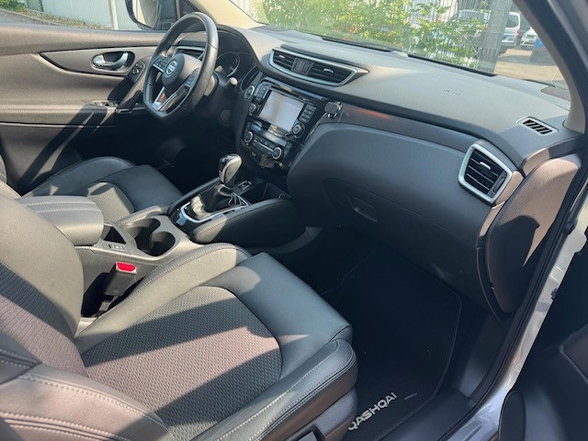 Nissan Qashqai NISSAN QASHQAI TEKNA 360 KAMERA NAVI XENON AUTOMATIK (2018) - Foto 5