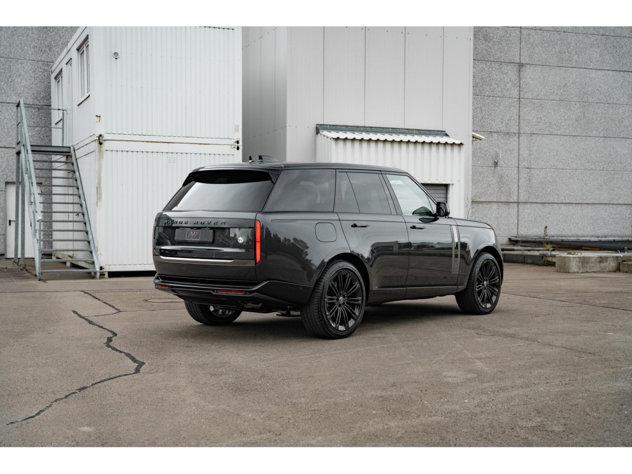 Land-Rover Range Rover SWB P530 SV AWD Auto. 23MY (2023) - Photo 6