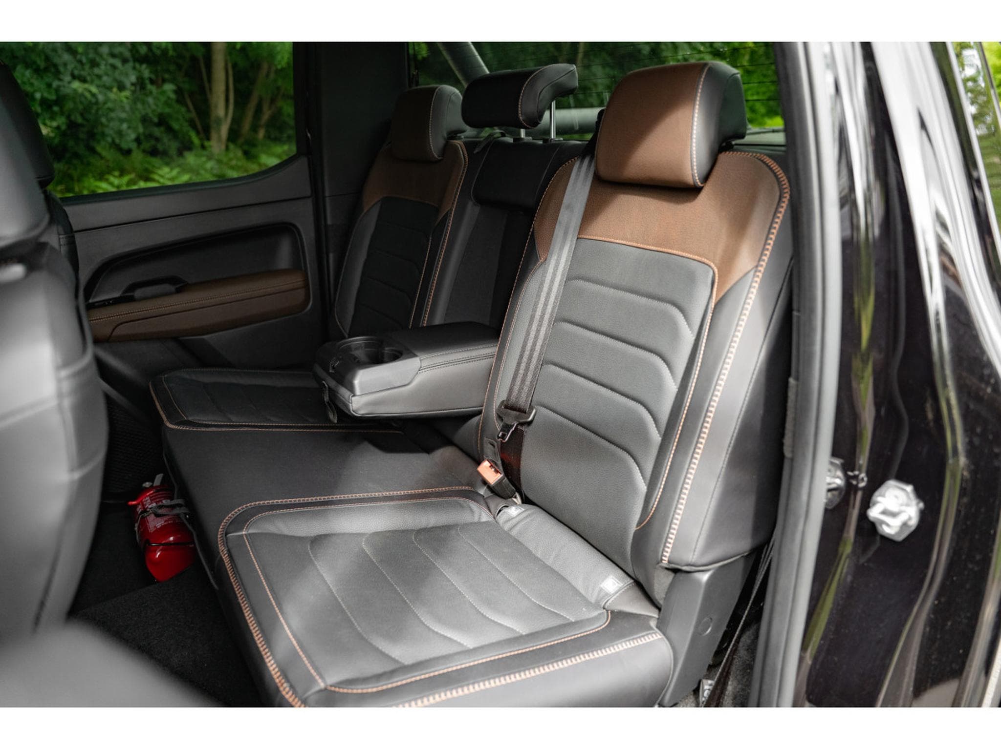 VW Amarok V6  3.0L  241 cv - Harman Kardon (2025) - Photo 15