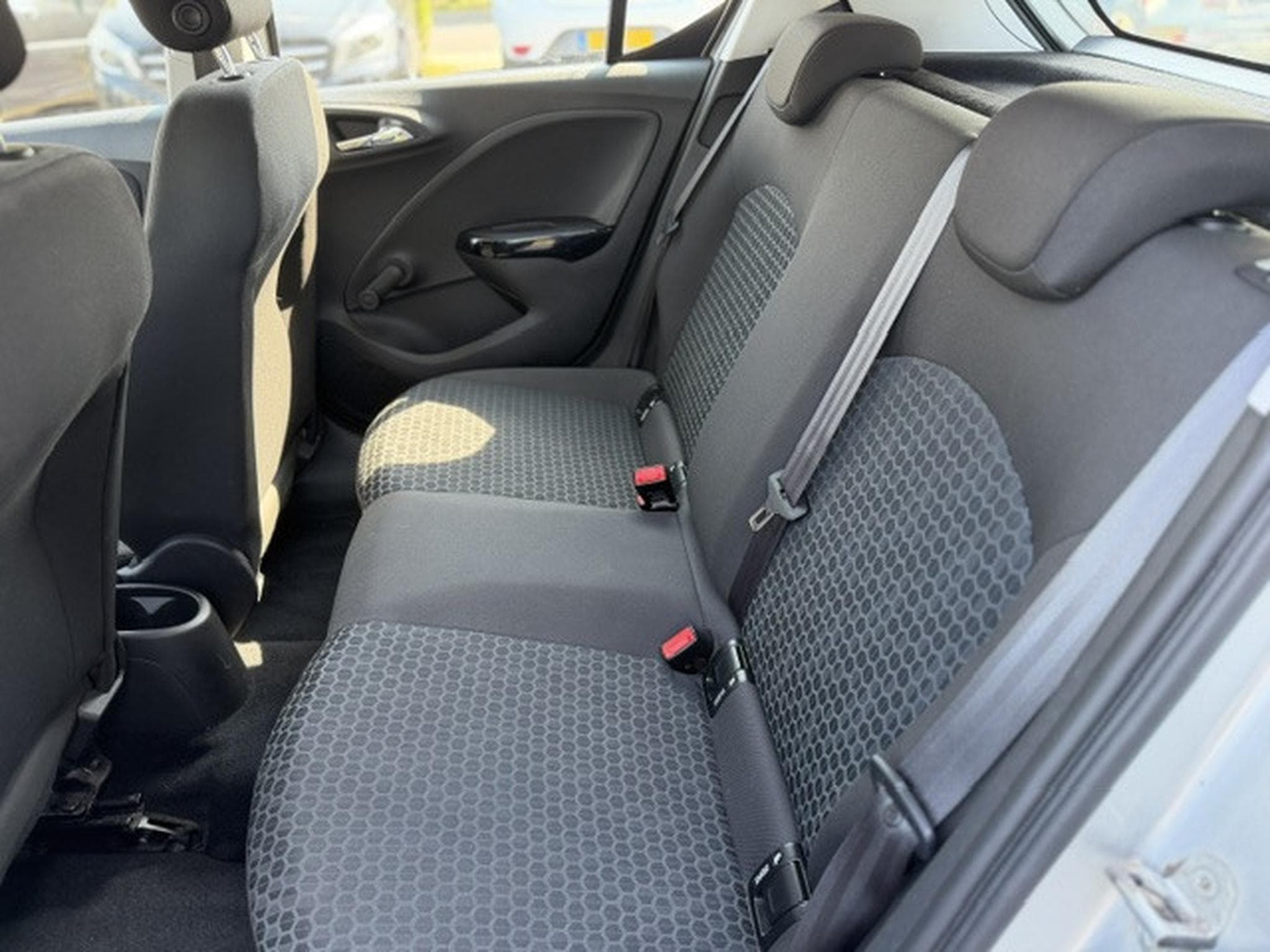 Opel Corsa 1.4  90PS (2018) - Photo 5