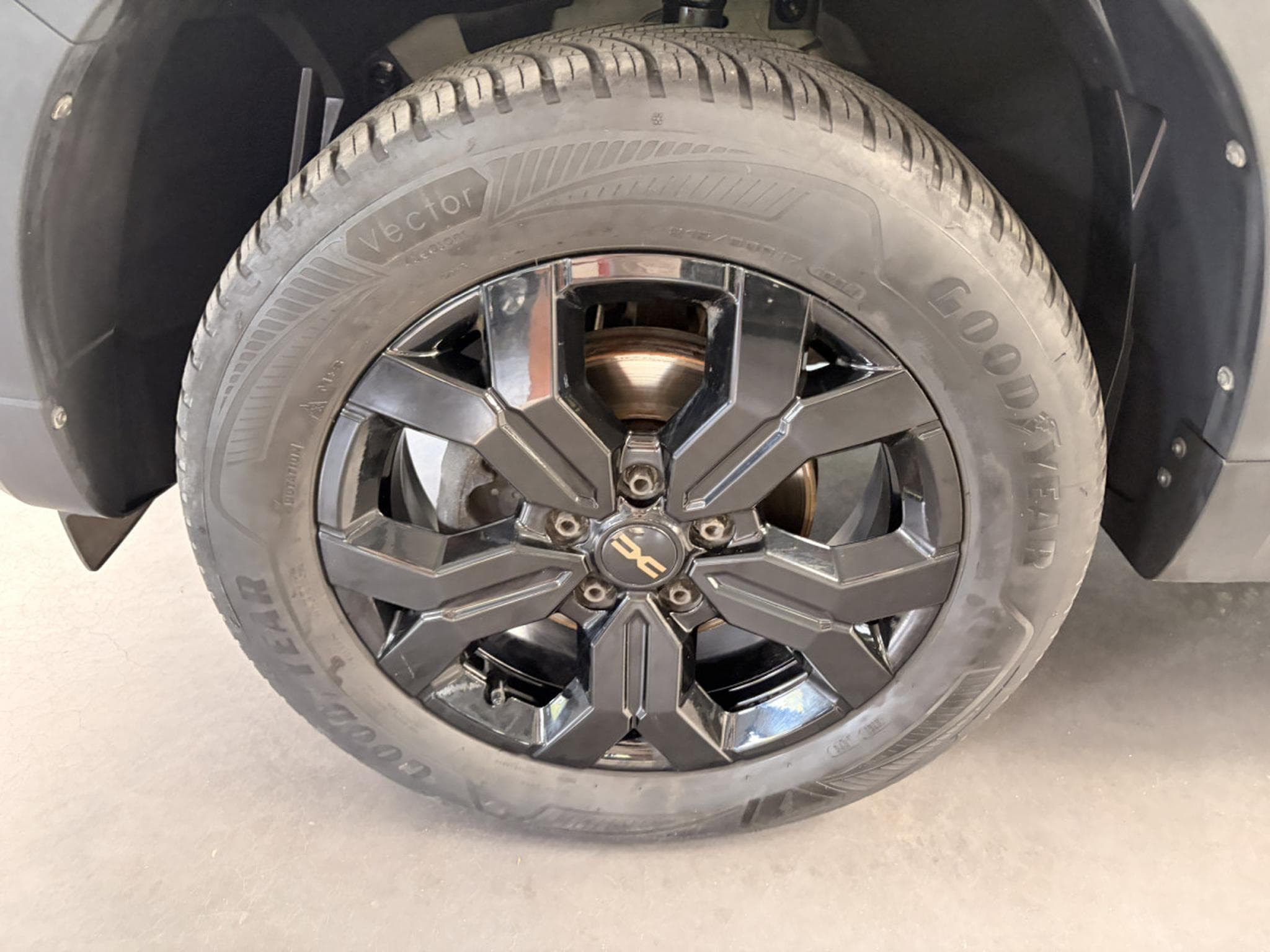 Dacia Duster 1.3 TCe Extreme 4x4 (2024) - Photo 8