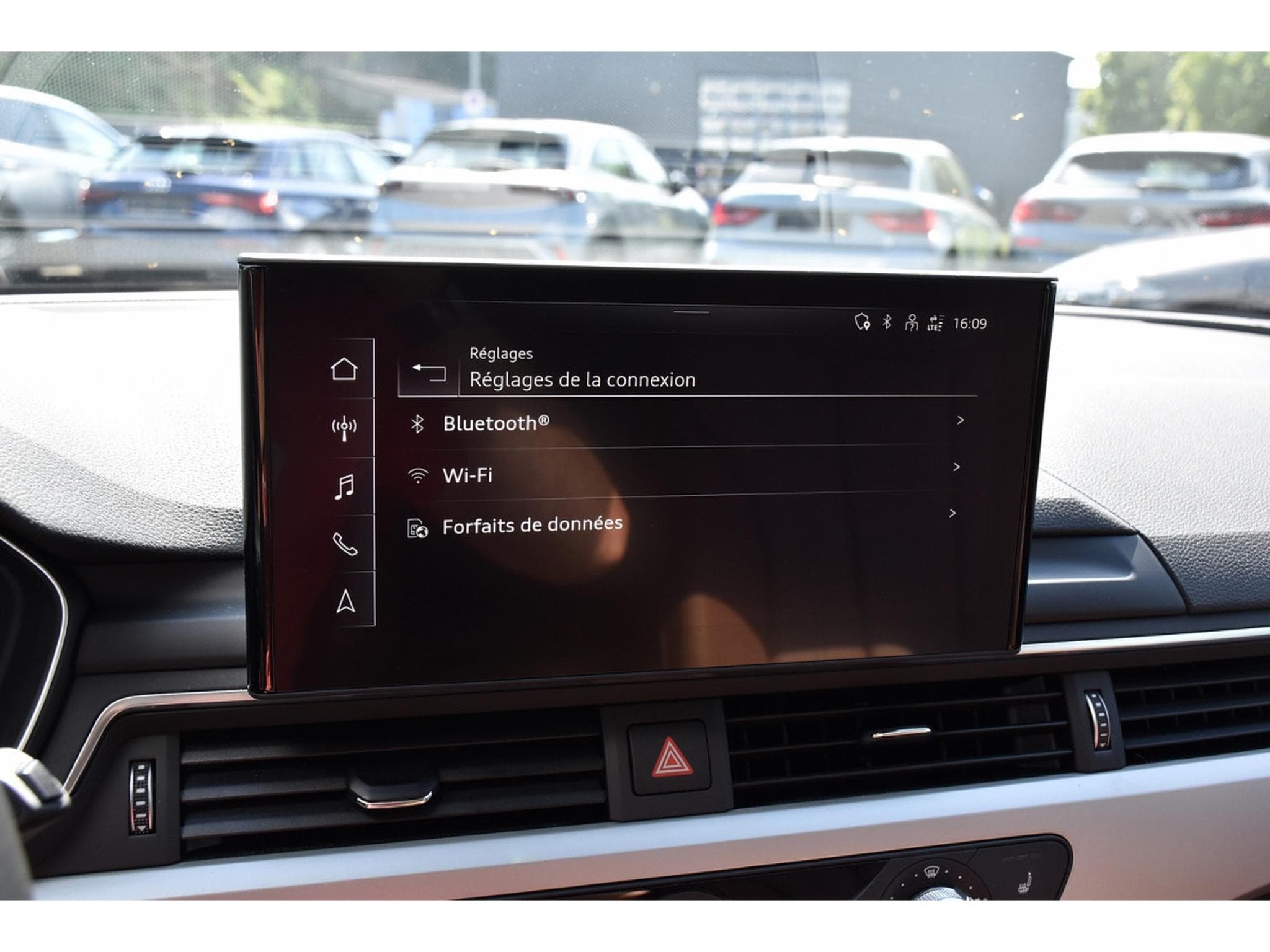 Audi A4 40 TDI Quattro S-Tronic CUIR GPS ATT RMQ CAM 1° MAIN (2022) - Foto 12