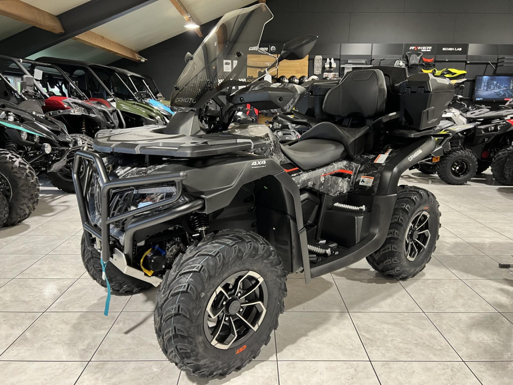 CF Moto CForce 625 TOURING Overland EPS L7 (2026) - Photo 2