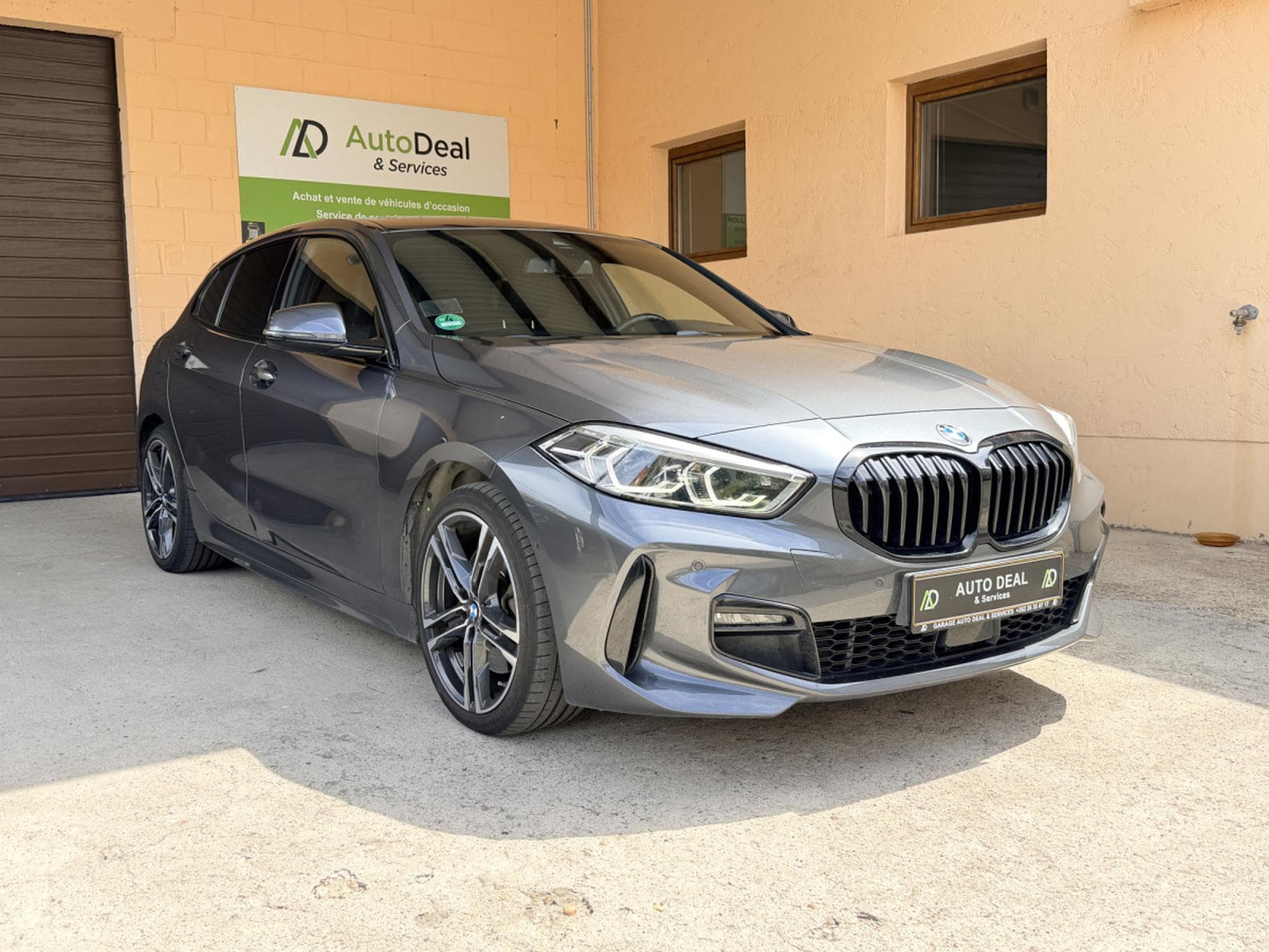 BMW 120 d xDrive M-sportpacket  Camera Head-UP, Toit Ouvrant 190cv (2020) - Photo 1