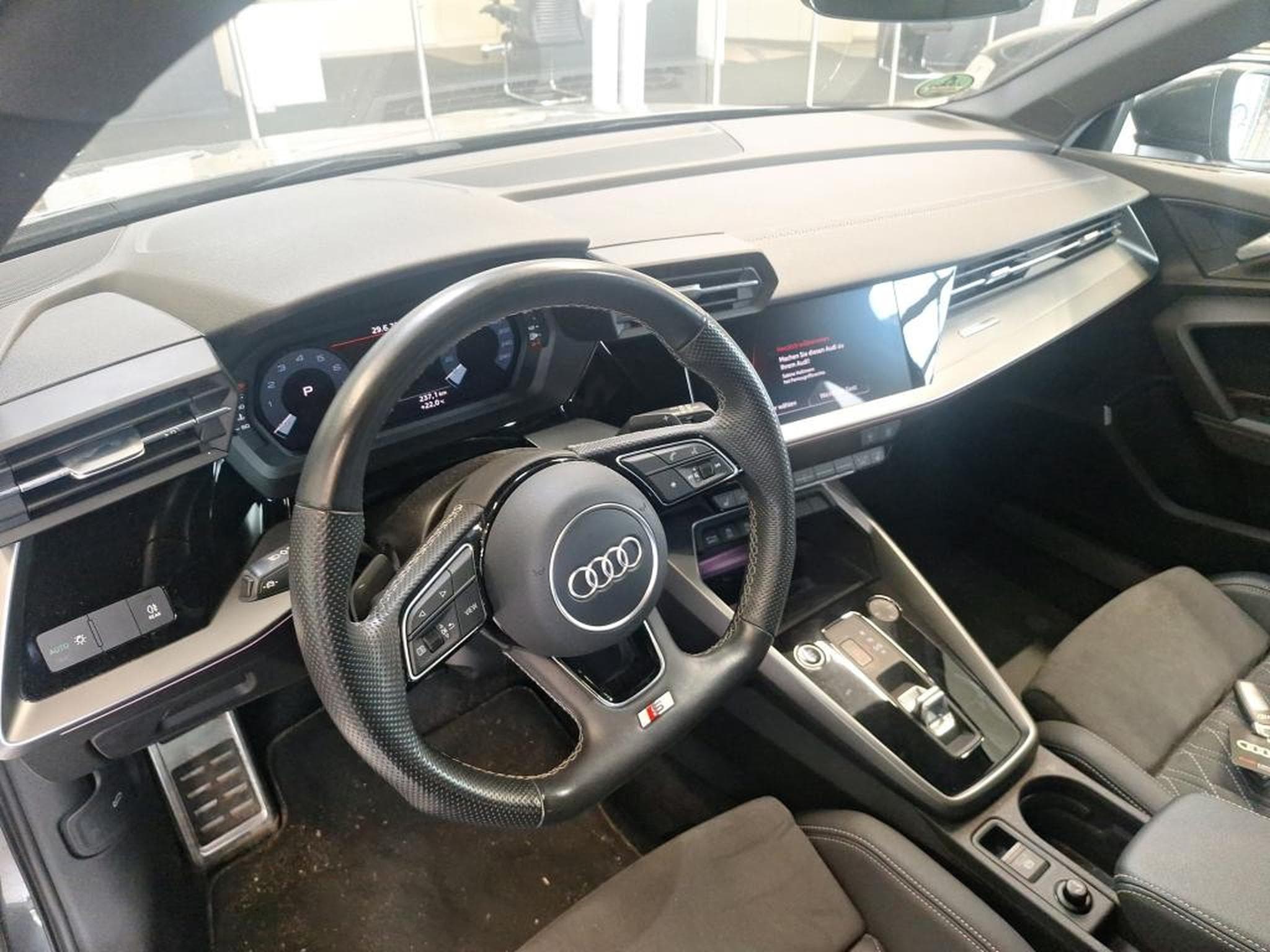Audi A3 Sportback S-Line 35 TFSI 150 CV *MEPLAT* B&O * HAYON (2022) - Foto 6