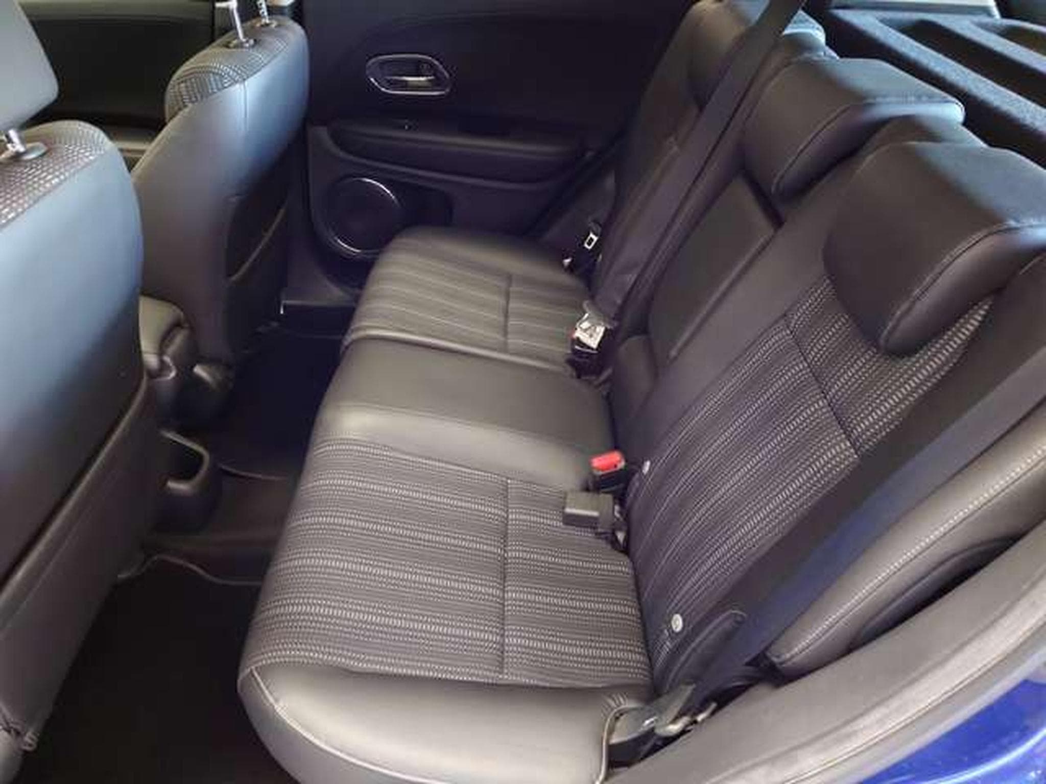 Honda HR-V HR-V 1.6 D-TEC Executive BVM6 120 PS (2017) - Photo 6