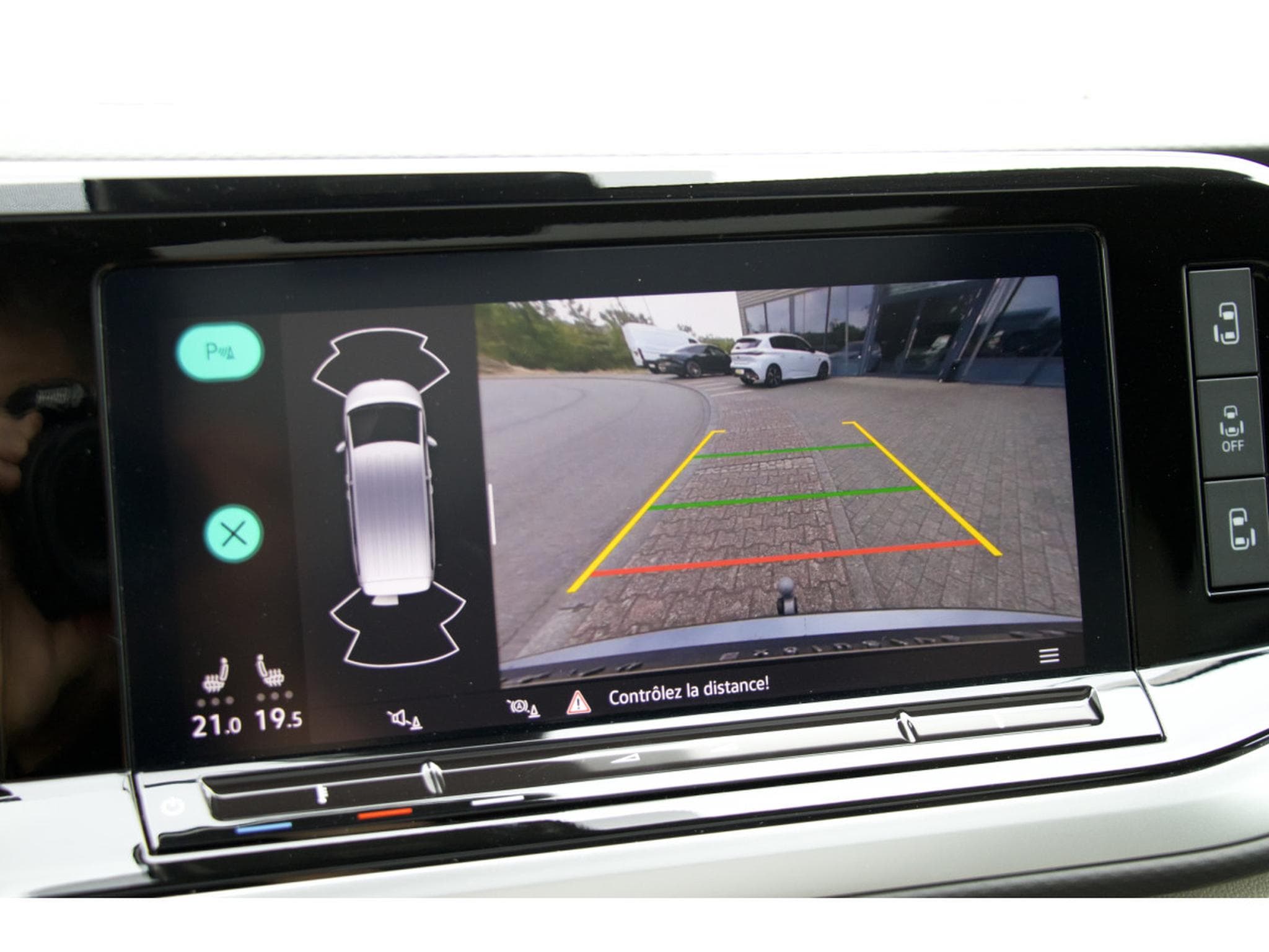 VW T7 Edition LÜ AHK StHZ PANO ACC ArtVelours (2024) - Foto 10
