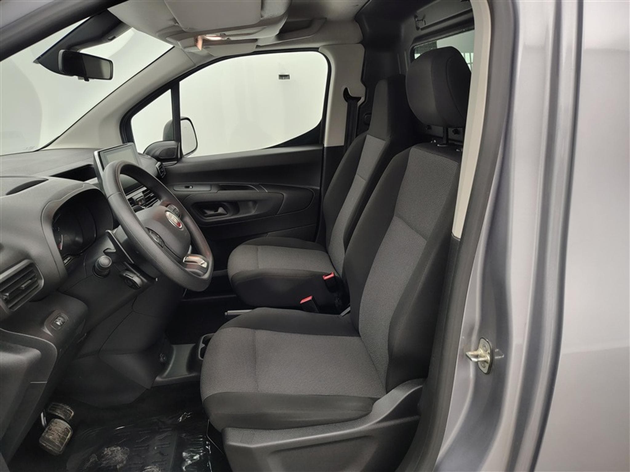 Fiat Doblo 1.5 BlueHDI L2 Heavy S/S (2023) - Photo 7