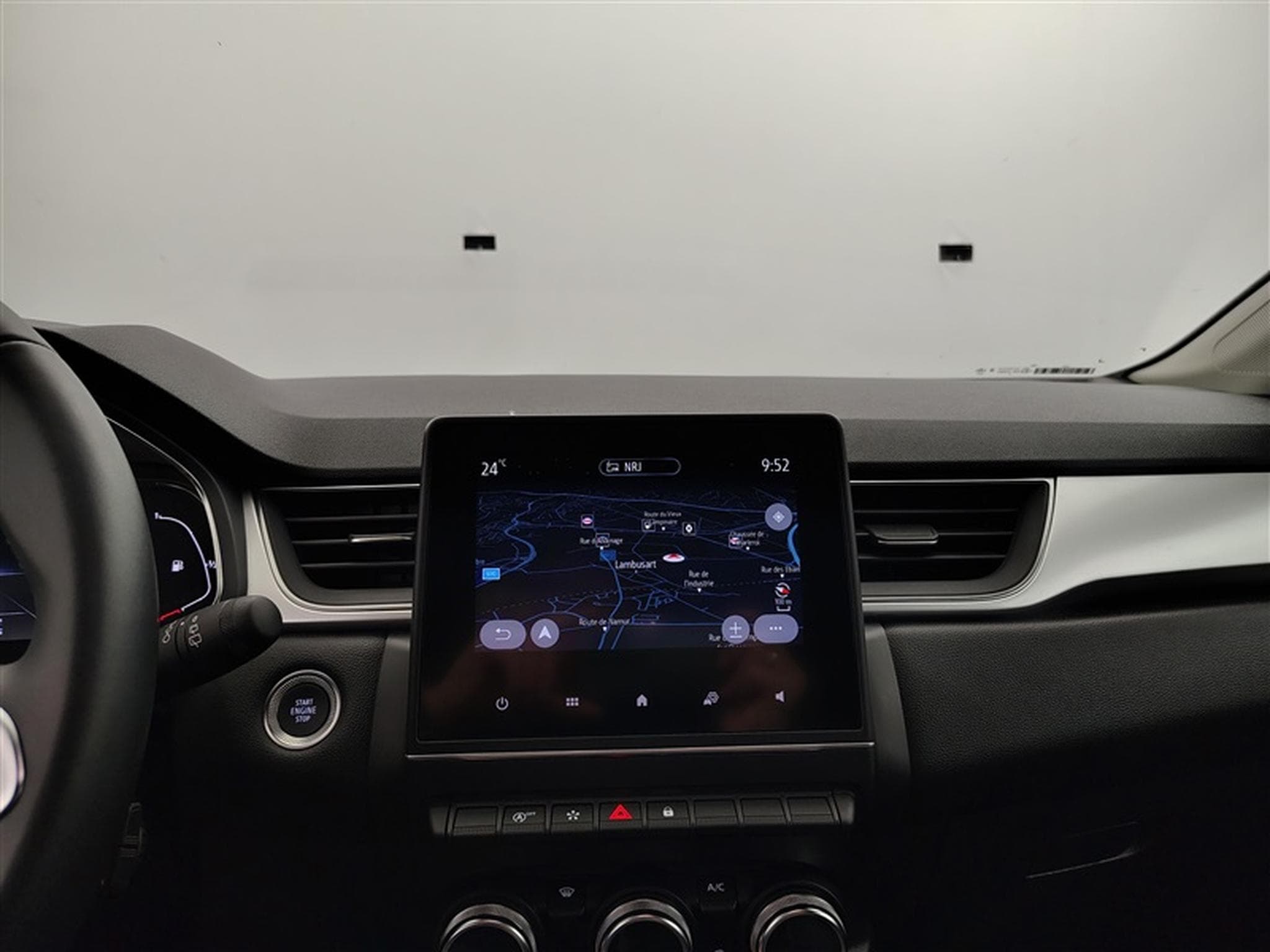 Renault Captur 1.0 TCe Evolution GPF (2023) - Photo 11