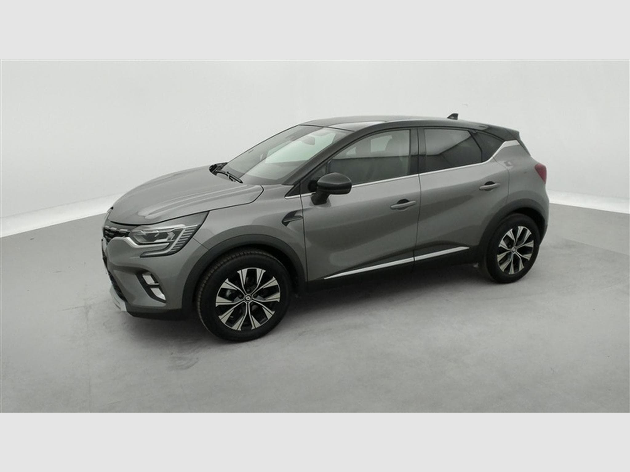 Renault Captur 1.0 TCe Evolution GPF (2023) - Photo 22